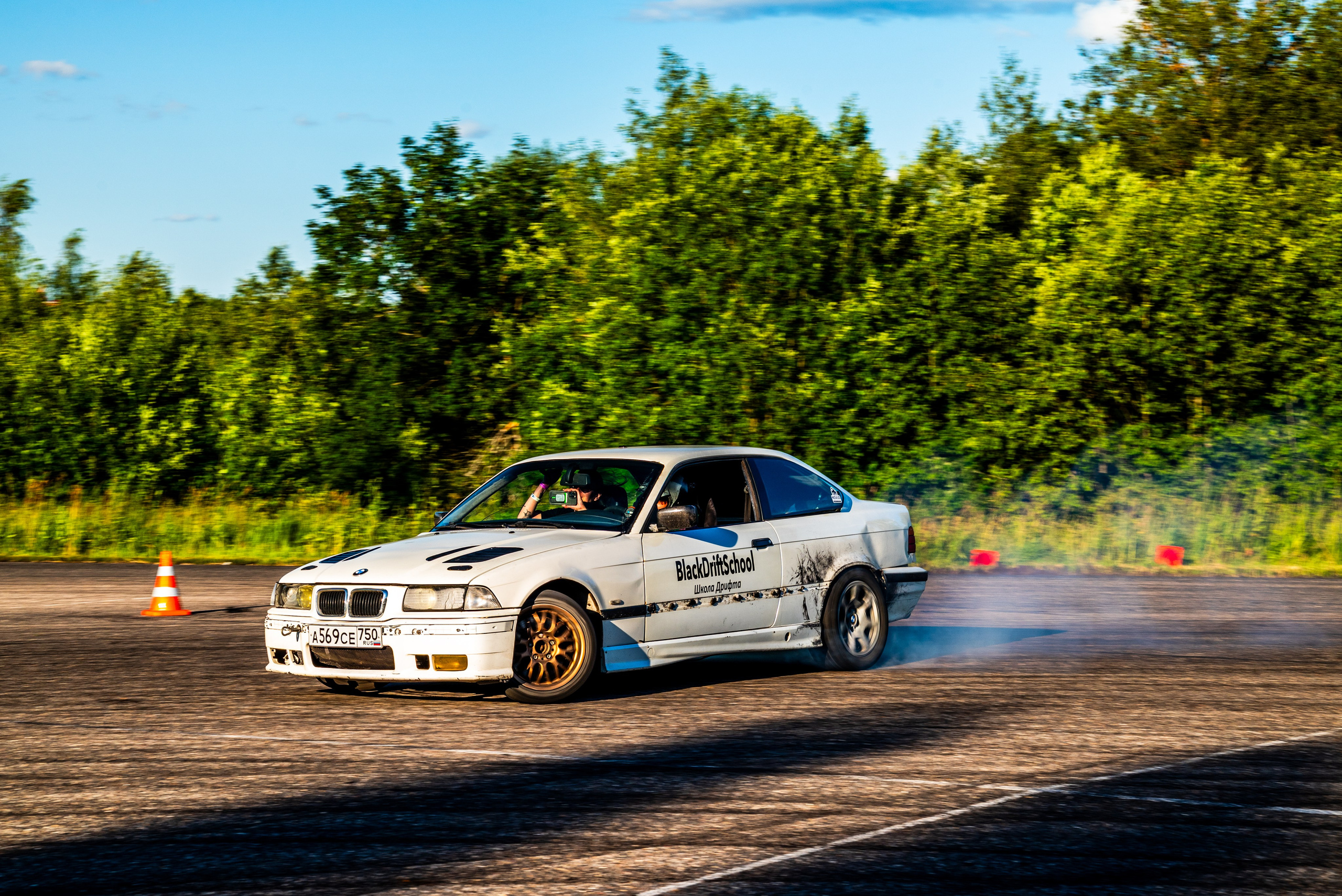 BIMMERDAYS'25. Автомобильный фотограф Александра Рузиева aka Ju1cyFlex