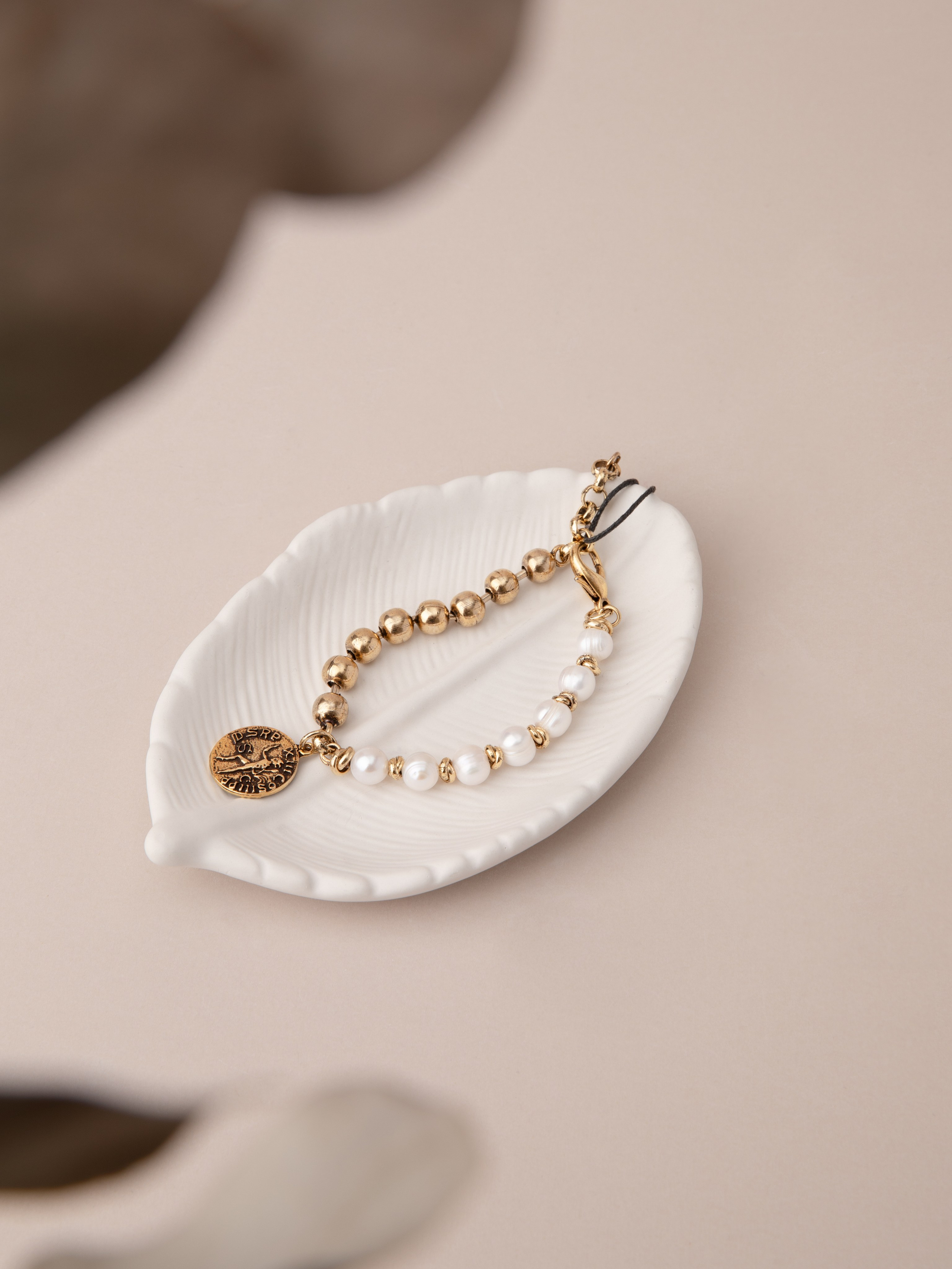 Украшения. Фотостудия предметной и модельной съёмки для маркетплейсов