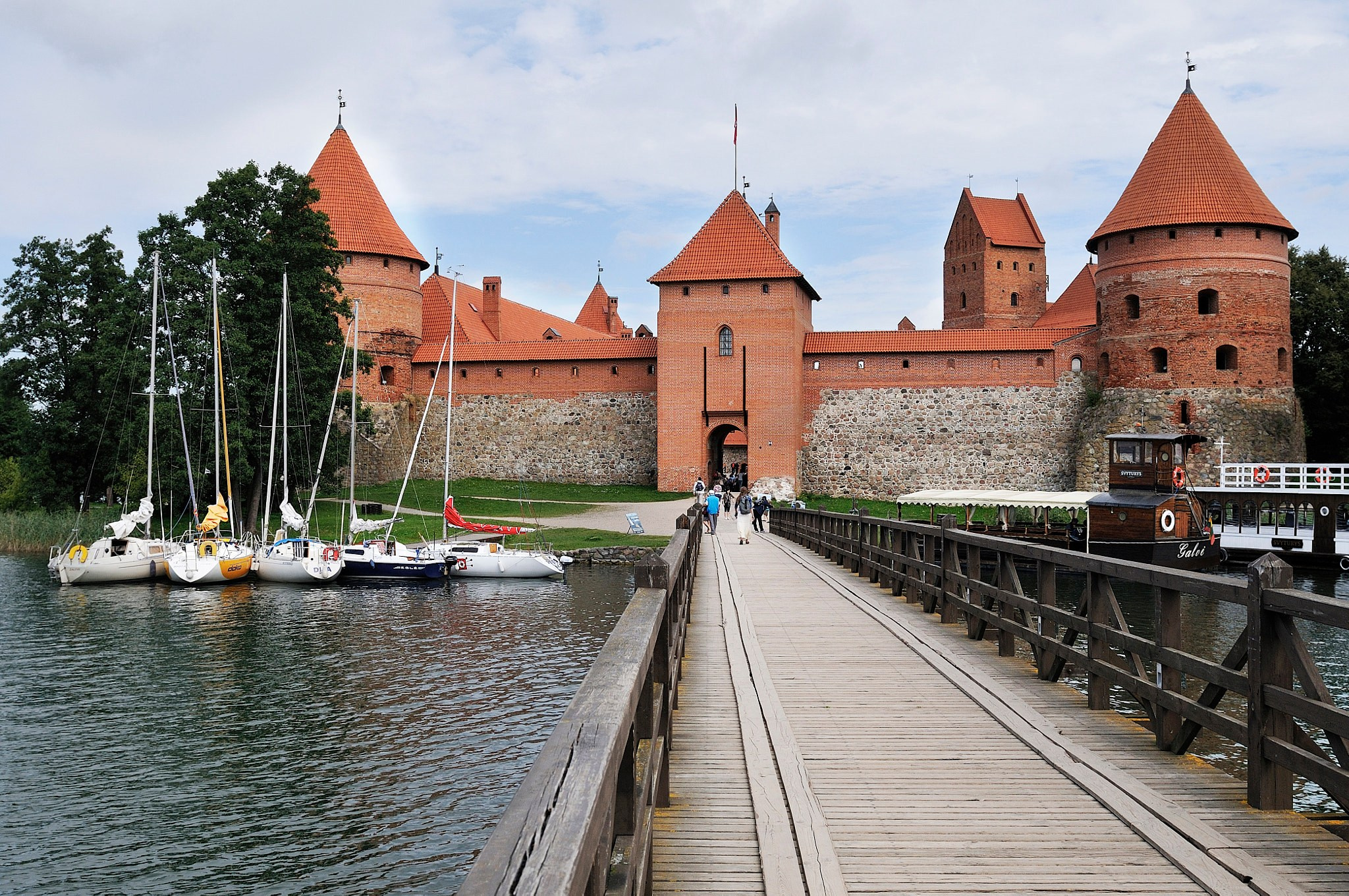 Город. Фотограф и видеооператор из Москвы Алексей Черкасов