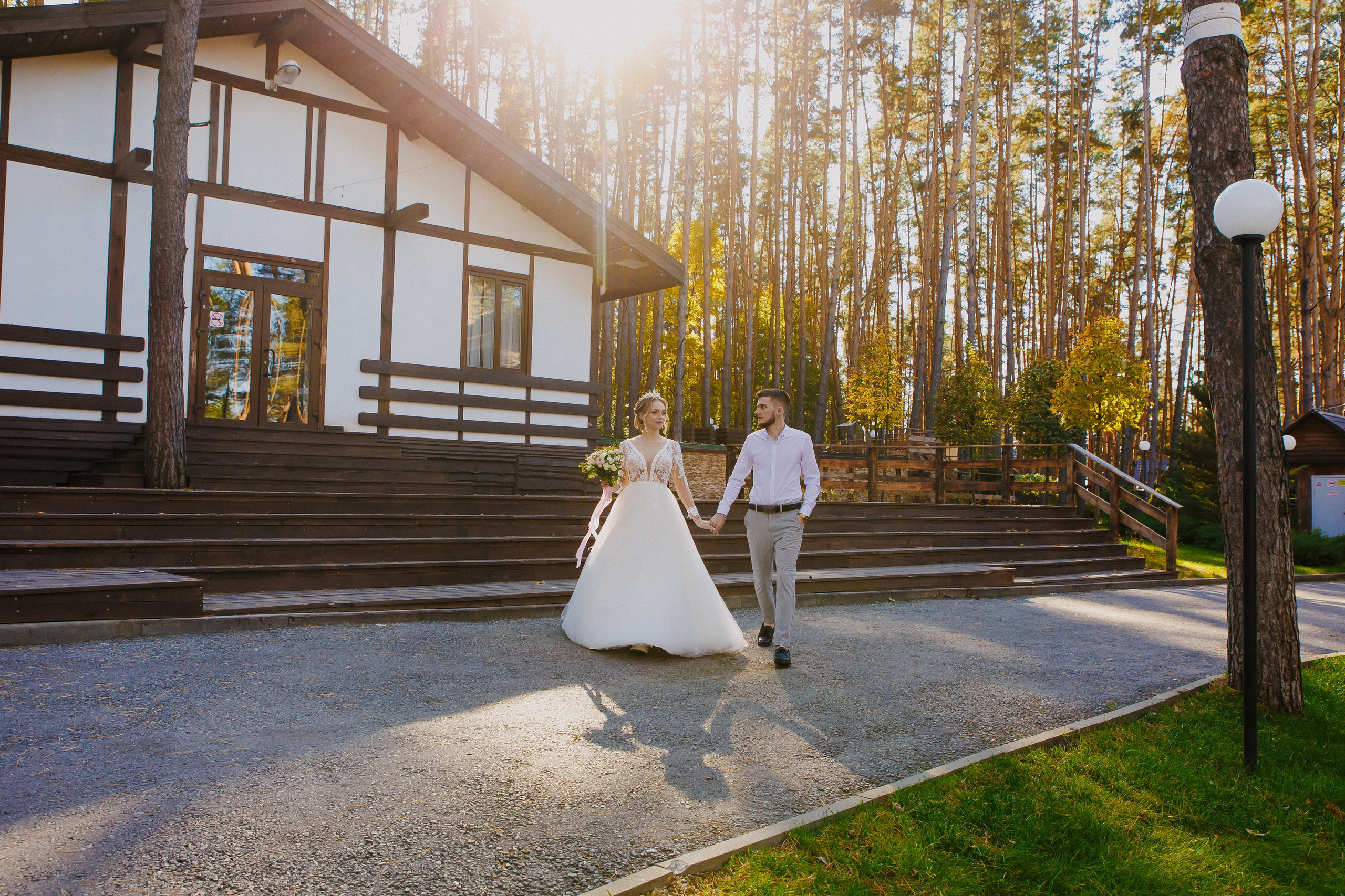 Свадебные фотографии Дмитрия и Ксении на базе отдыха Донской лес. Свадебный и портретный фотограф в Липецке Станислав Истомин