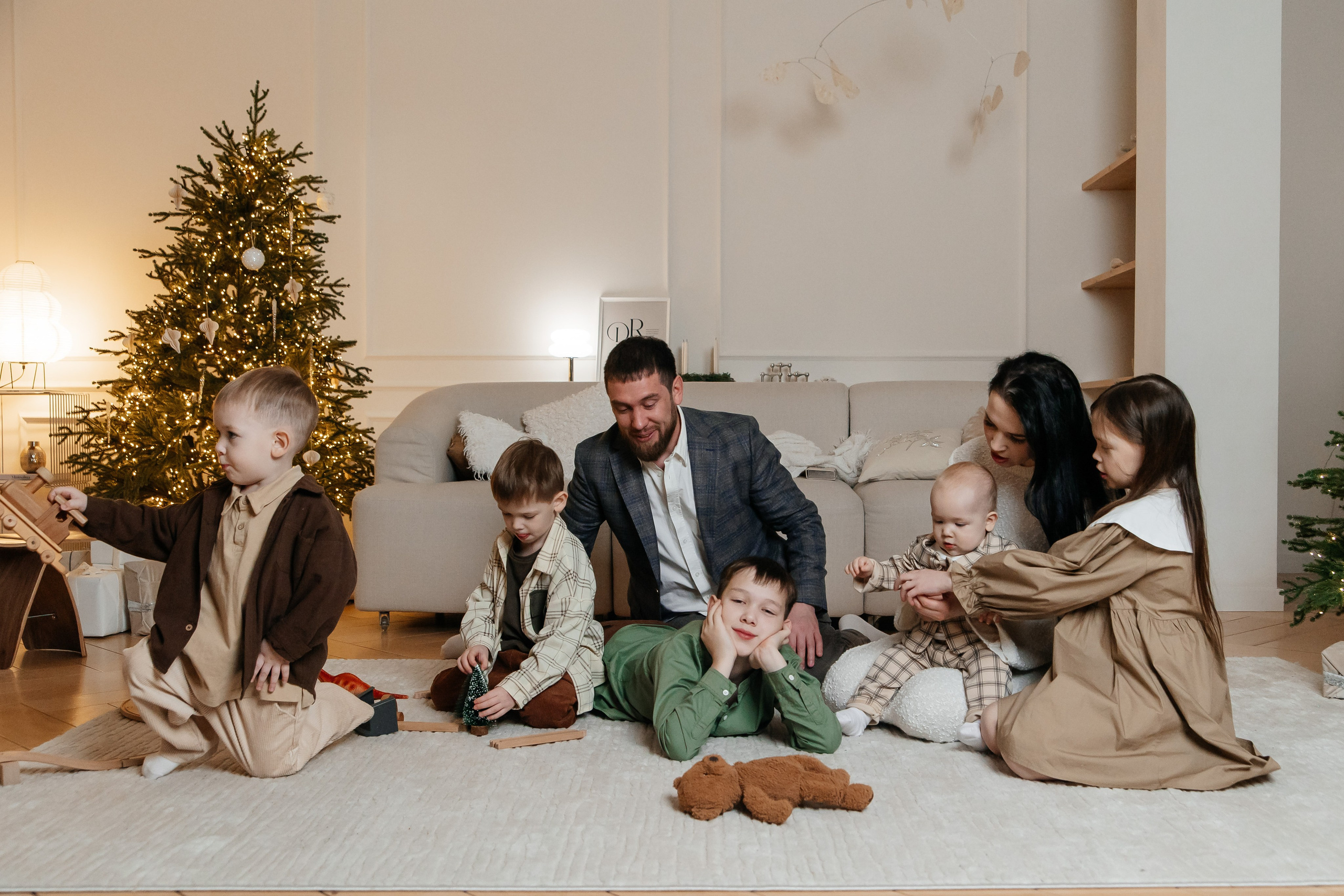 Новогодняя семейная фотосессия в студии. Свадебный, семейный фотограф, контент съёмка. Екатеринбург. Елена Граф
