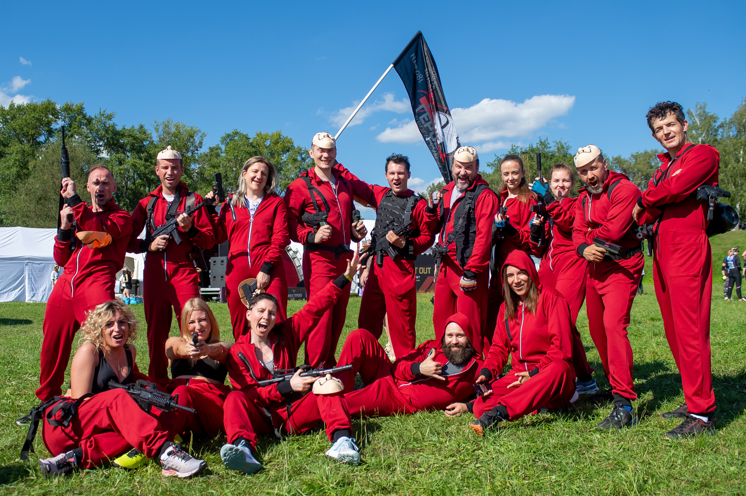 Гонка героев. Бумажный дом. Фотограф в Москве Дмитрий Тимошенко