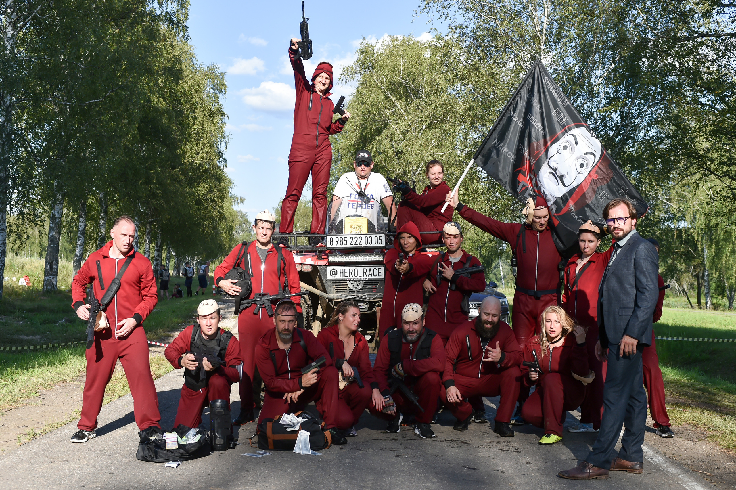 Гонка героев. Бумажный дом. Фотограф в Москве Дмитрий Тимошенко
