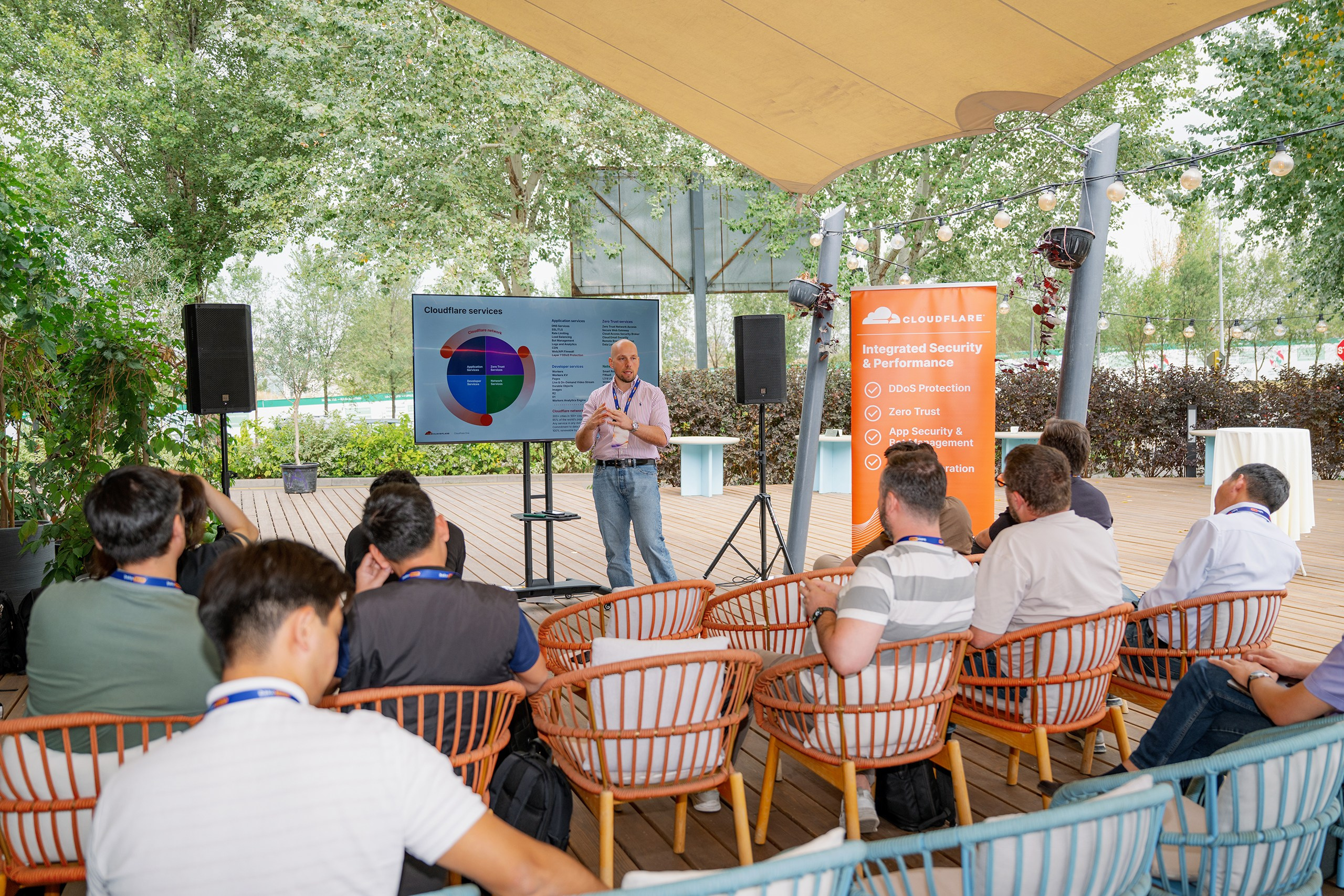 Конференция/Игра в тенис — BakoTech&Cloudfire. Фотограф в Алматы — Алексей Коньков | Репортаж, свадьбы, портреты