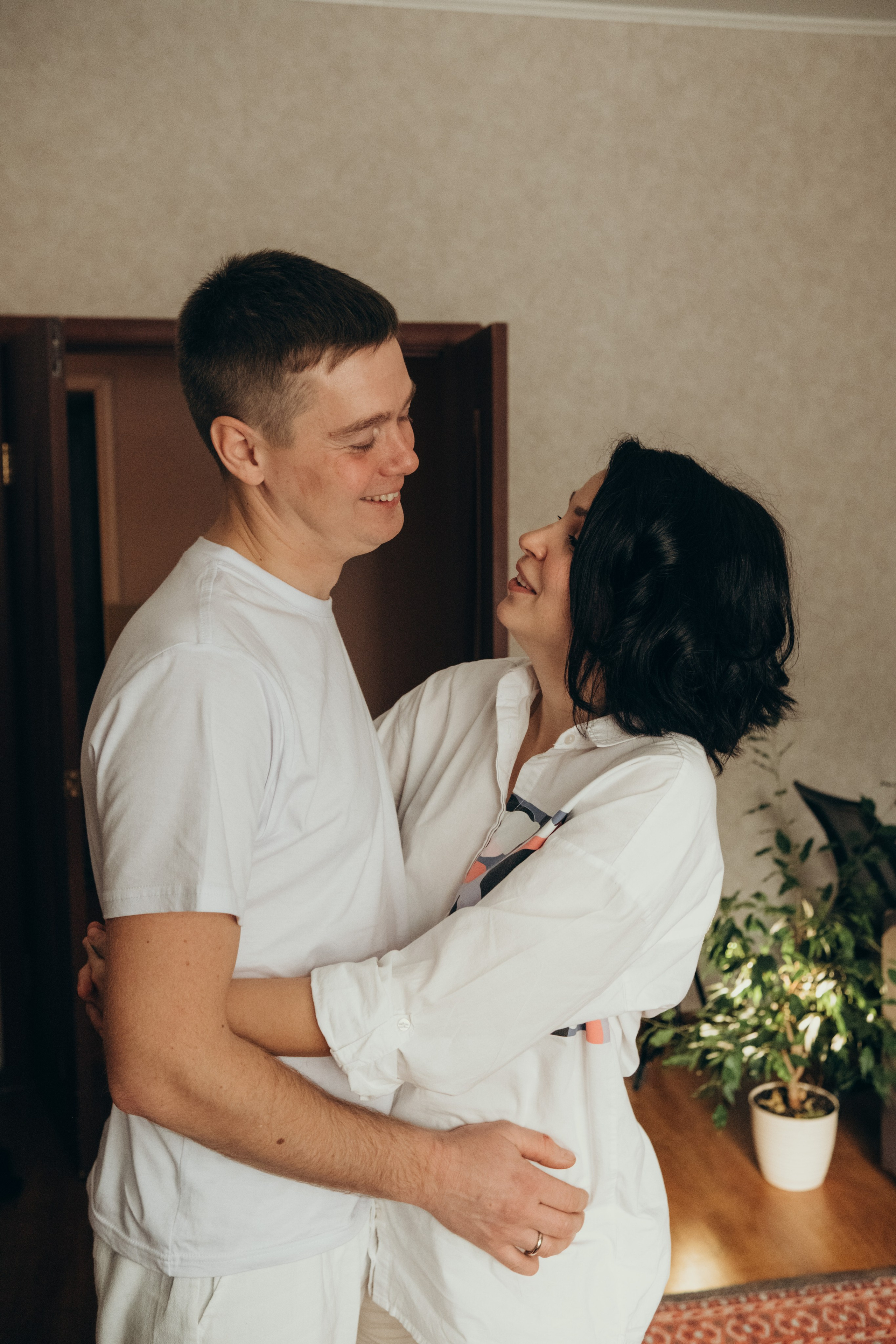 Илья и Мария домашняя. Фотограф Евгения Войко Тюмень