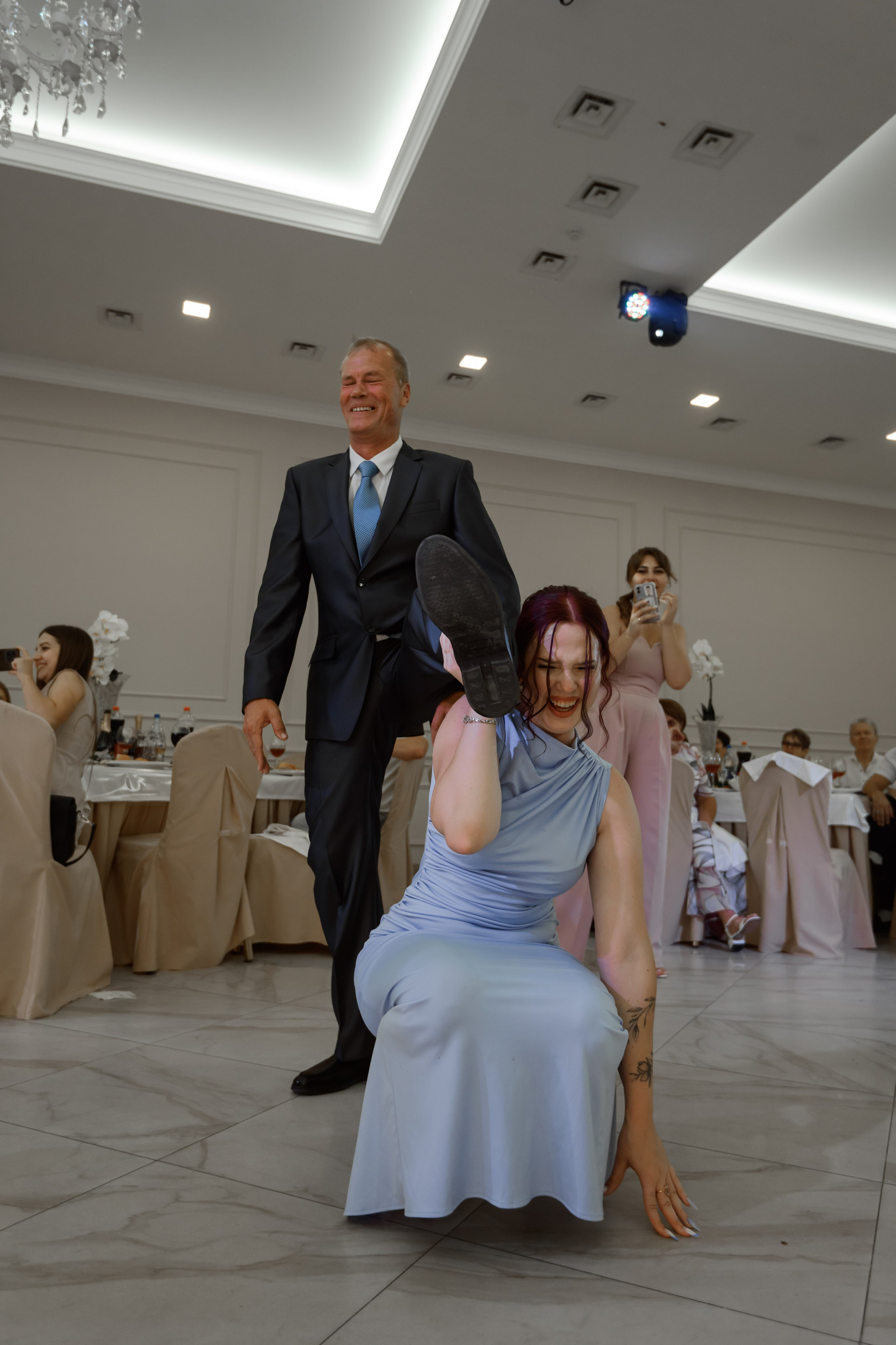 В + В. Свадебный фотограф в г. Астрахань. Так же выезжаю в другие города