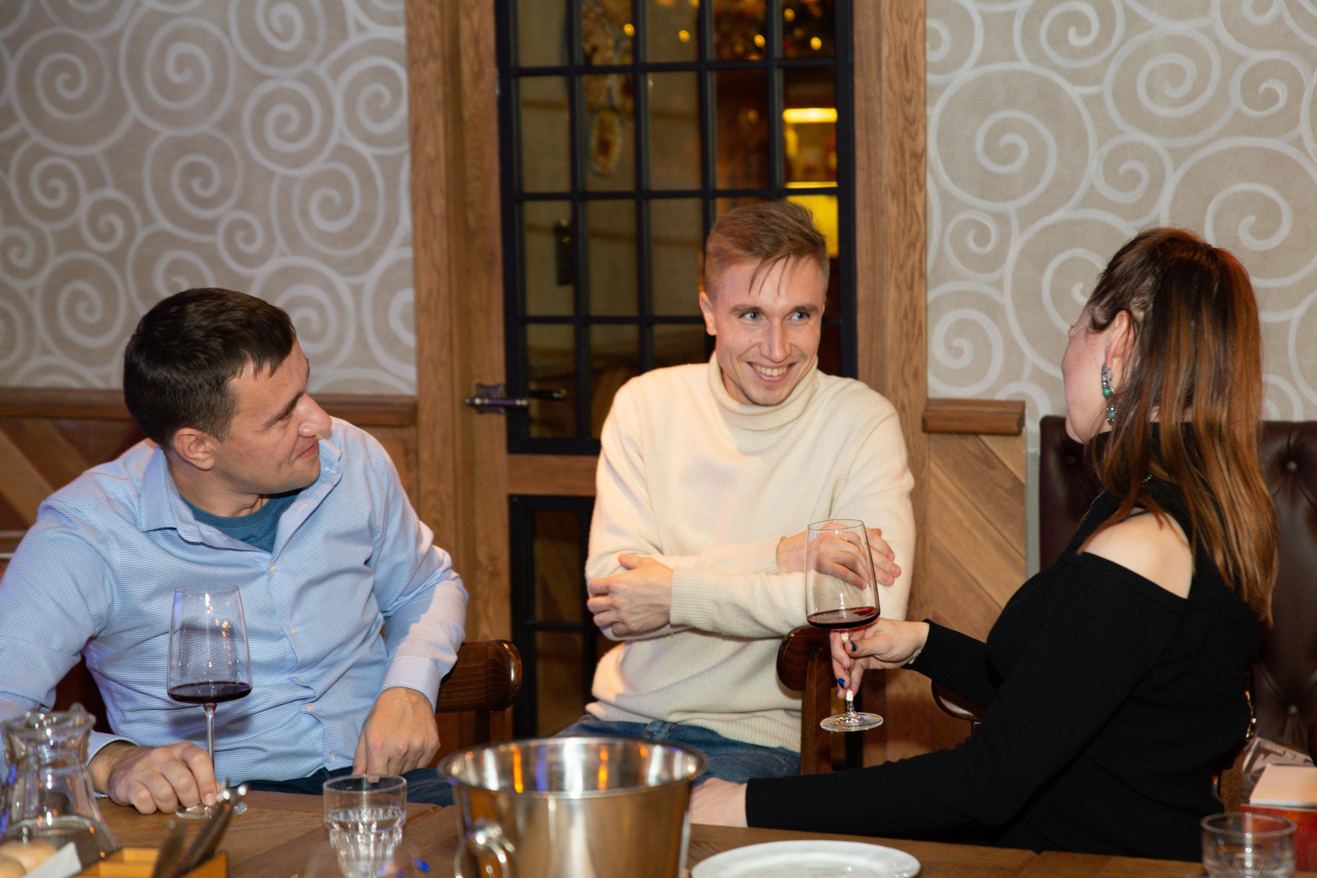 Дегустация вин. Репортажный, семейный, свадебный фотограф Санкт-Петербург Ольга Лесюк