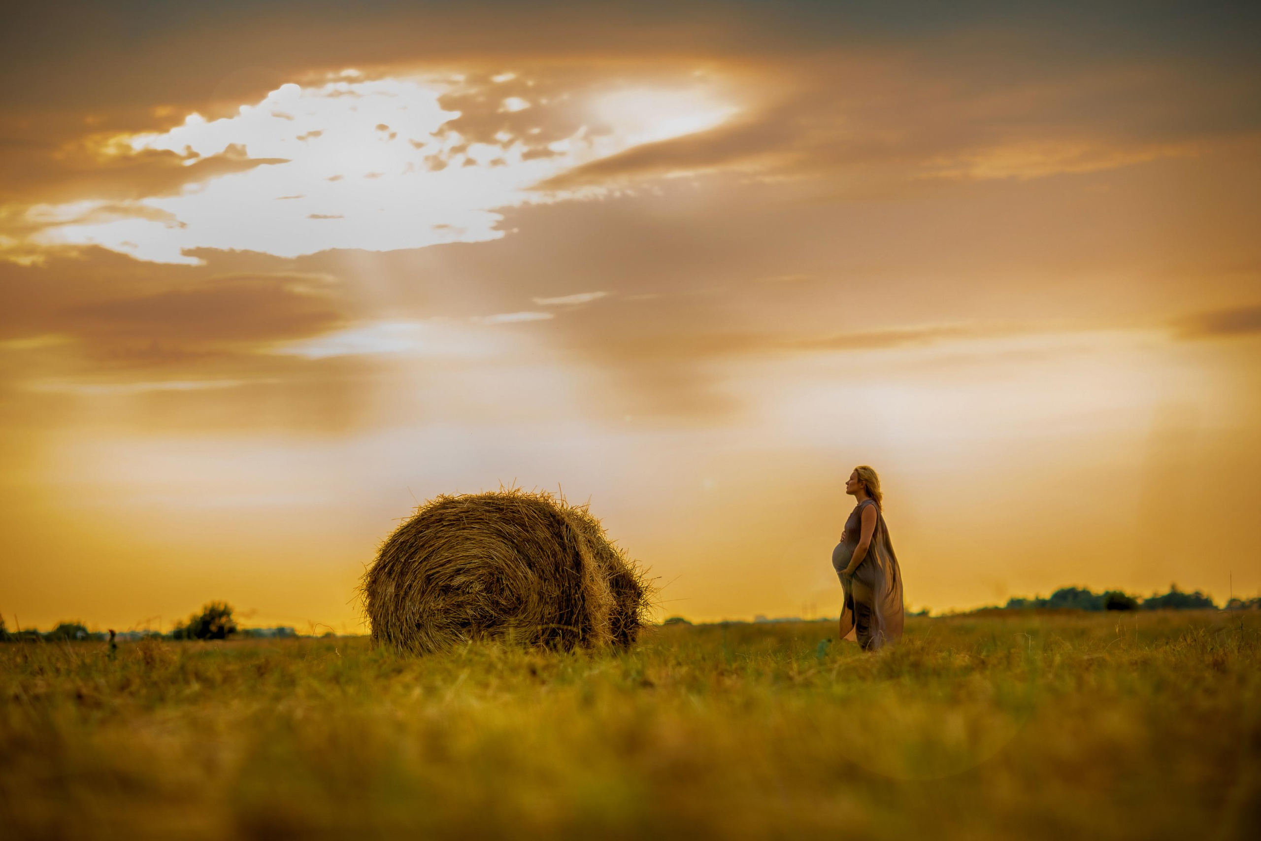 Настенька фотосессия в поле. Репортажный, семейный, свадебный фотограф Санкт-Петербург Ольга Лесюк
