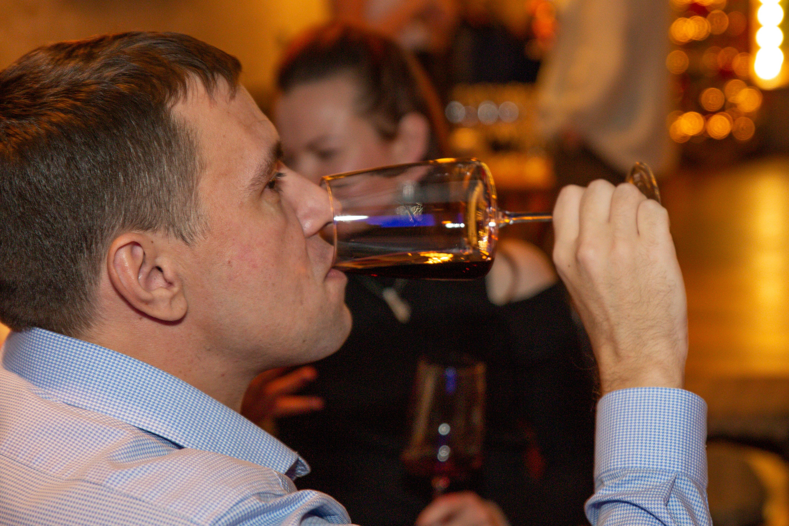 Дегустация вин. Репортажный, семейный, свадебный фотограф Санкт-Петербург Ольга Лесюк