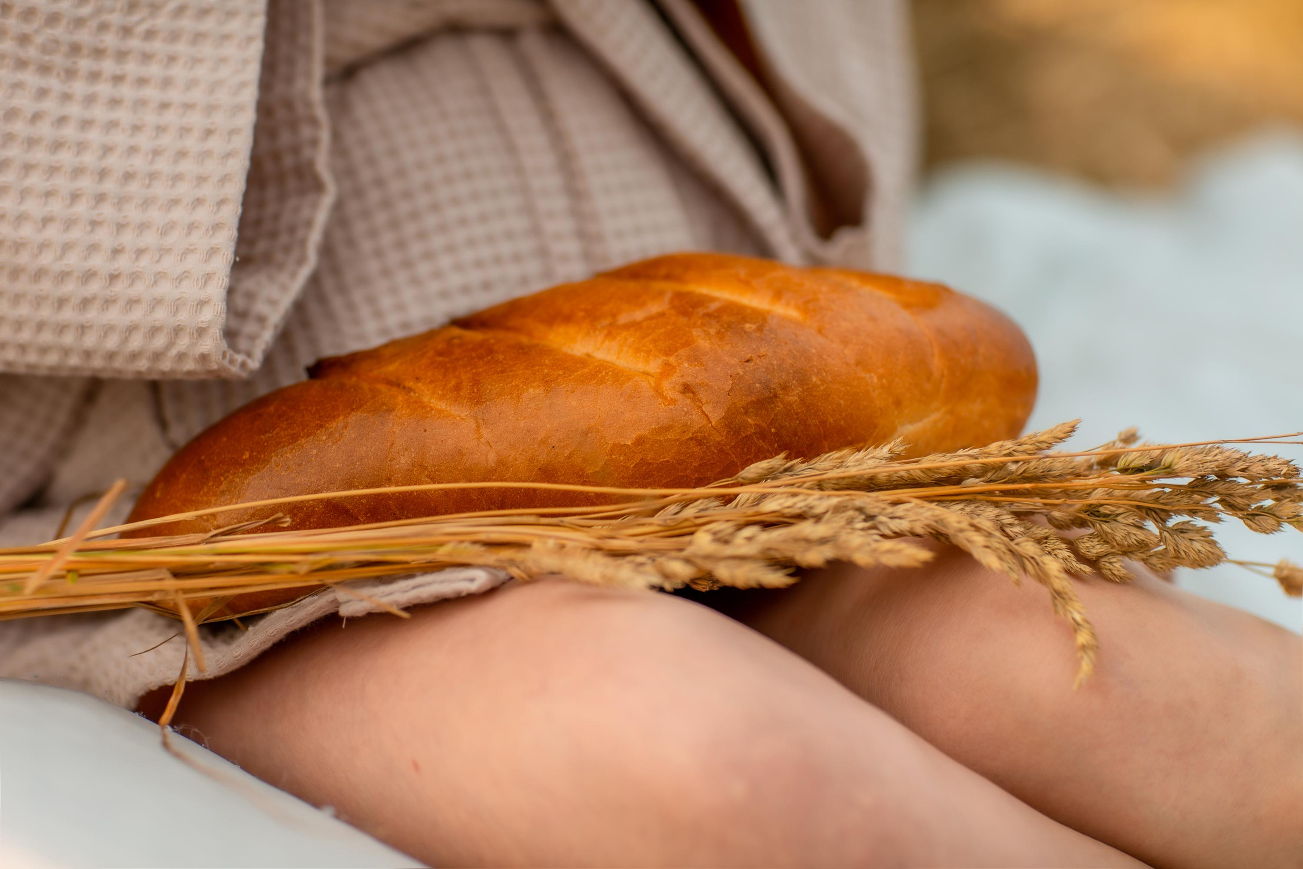 Настенька фотосессия в поле. Репортажный, семейный, свадебный фотограф Санкт-Петербург Ольга Лесюк