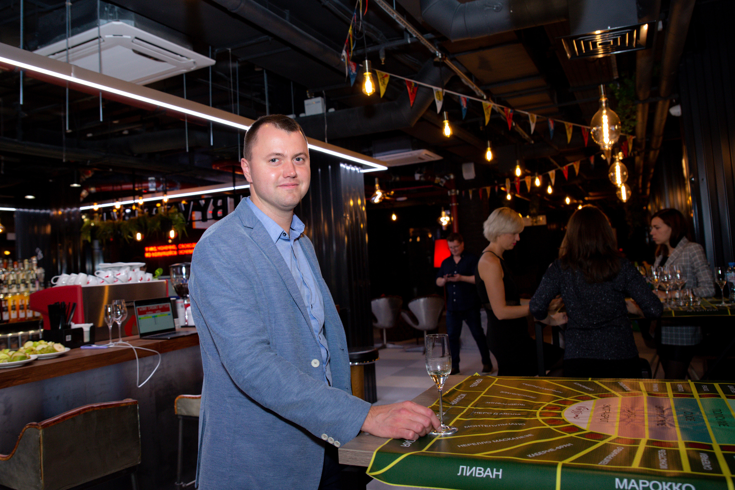 Винное казино. Репортажный, семейный, свадебный фотограф Санкт-Петербург Ольга Лесюк