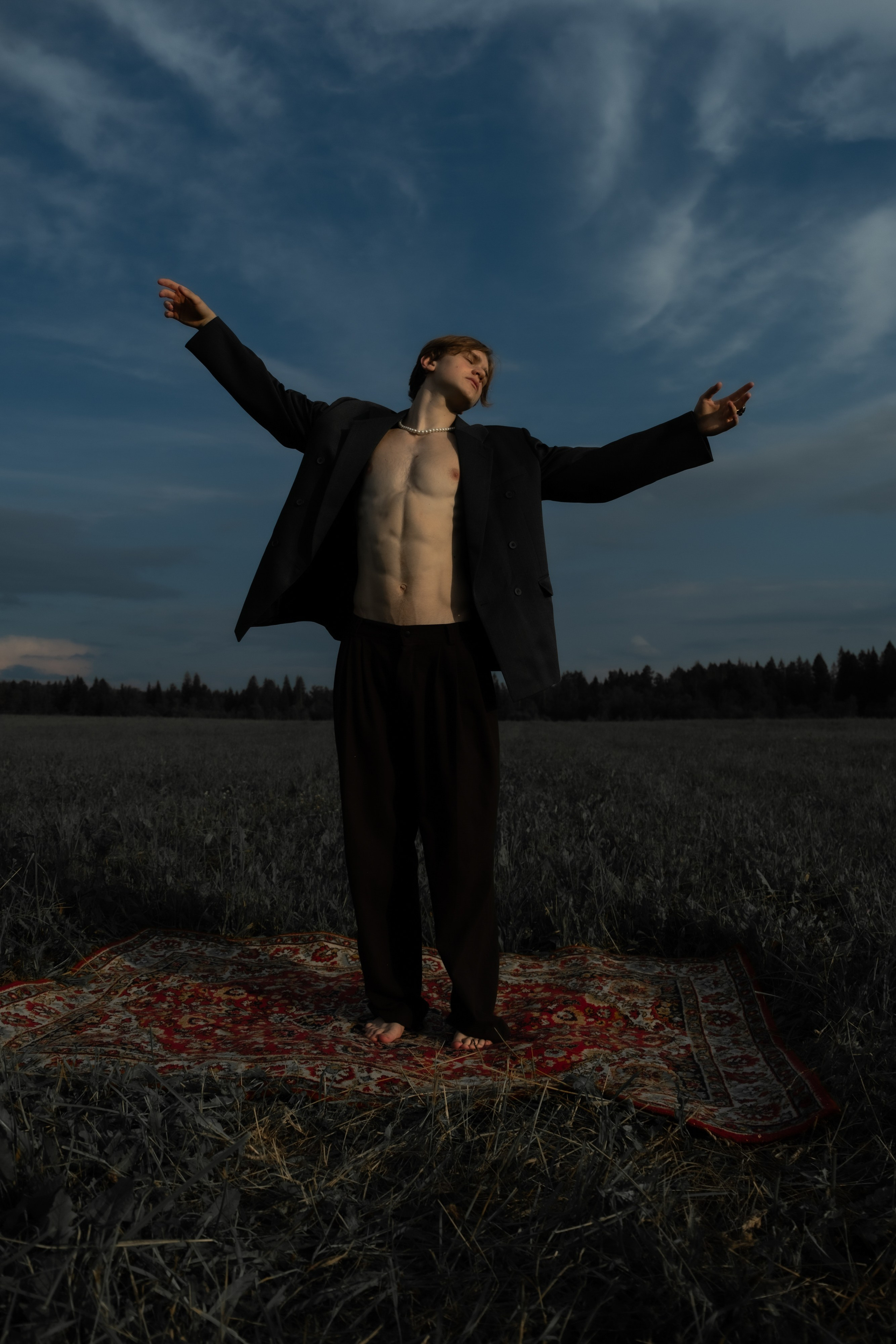 Исходники vs обработка. До/после. Before/after. Мари — фотограф и видеограф из Москвы