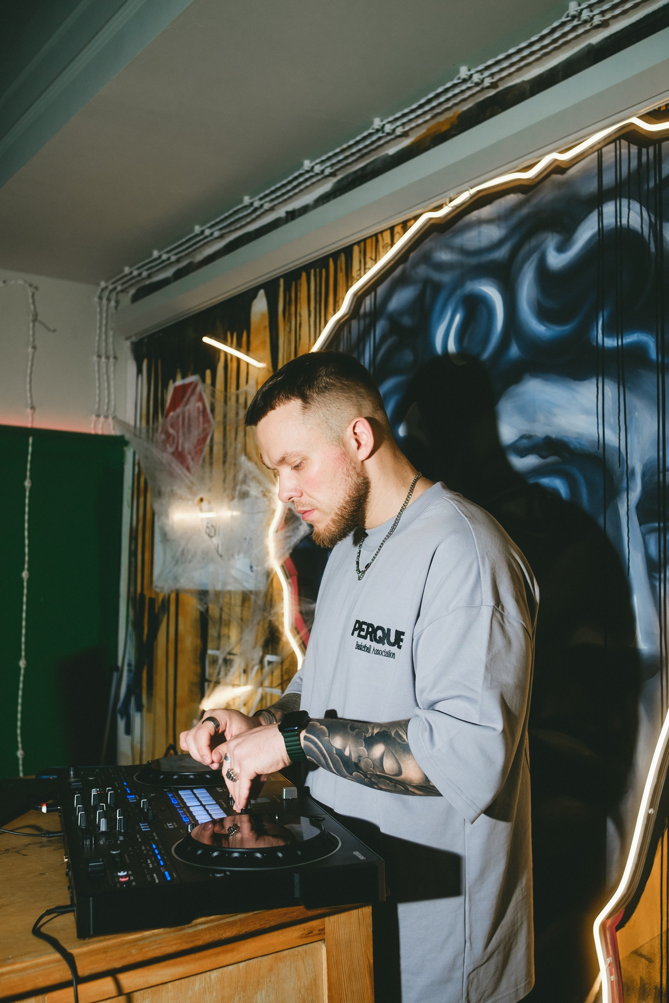 Бар «Парадная» / Halloween. Фотограф в Тюмени Кирилл Марфин