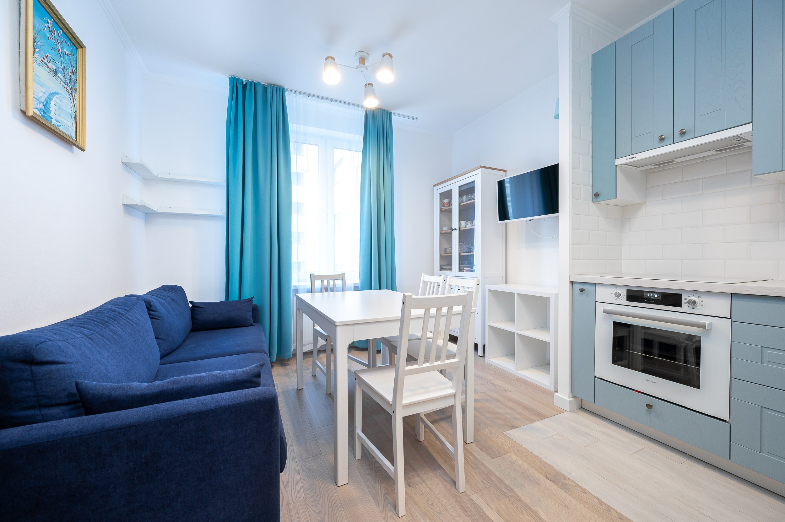 Квартира на продажу в Санкт-Петербурге. Интерьерный фотограф. Фото- видеосъемка недвижимости Санкт-Петербург