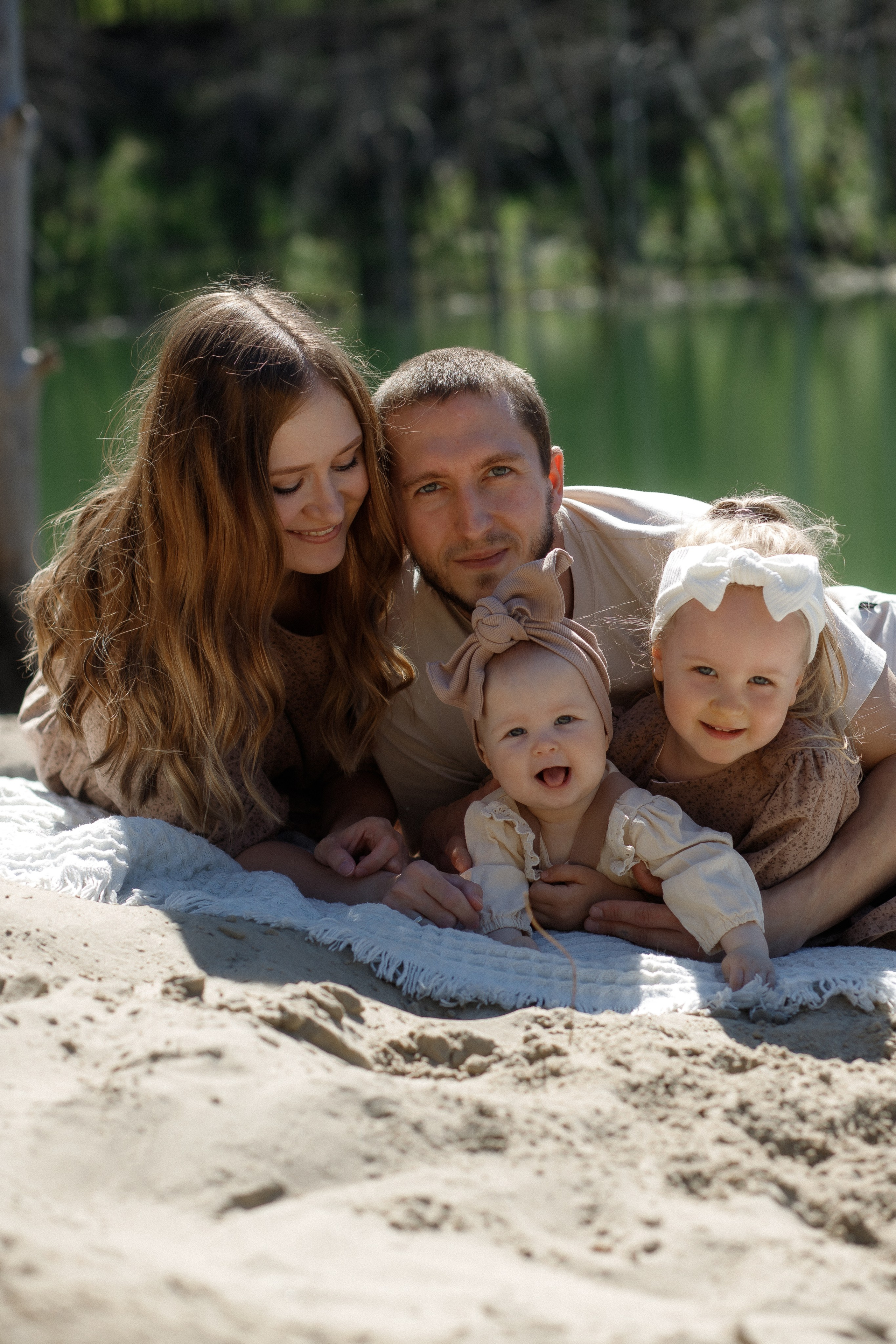 Семейная съемка на карьере. Фотограф Карпачан Анастасия