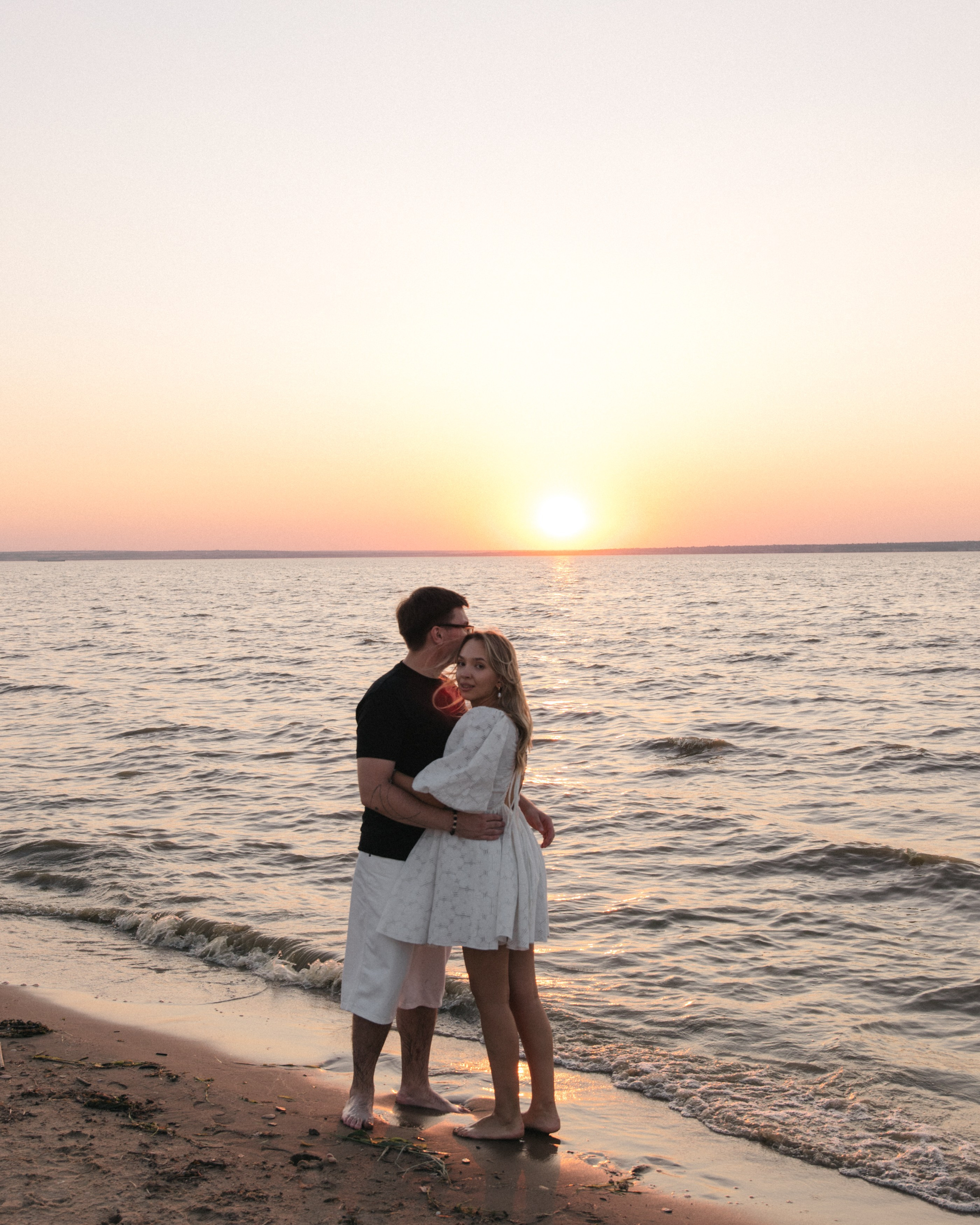 Love story на берегу реки Волга ♥. Фотограф Санкт-Петербург. Аврамова Анастасия