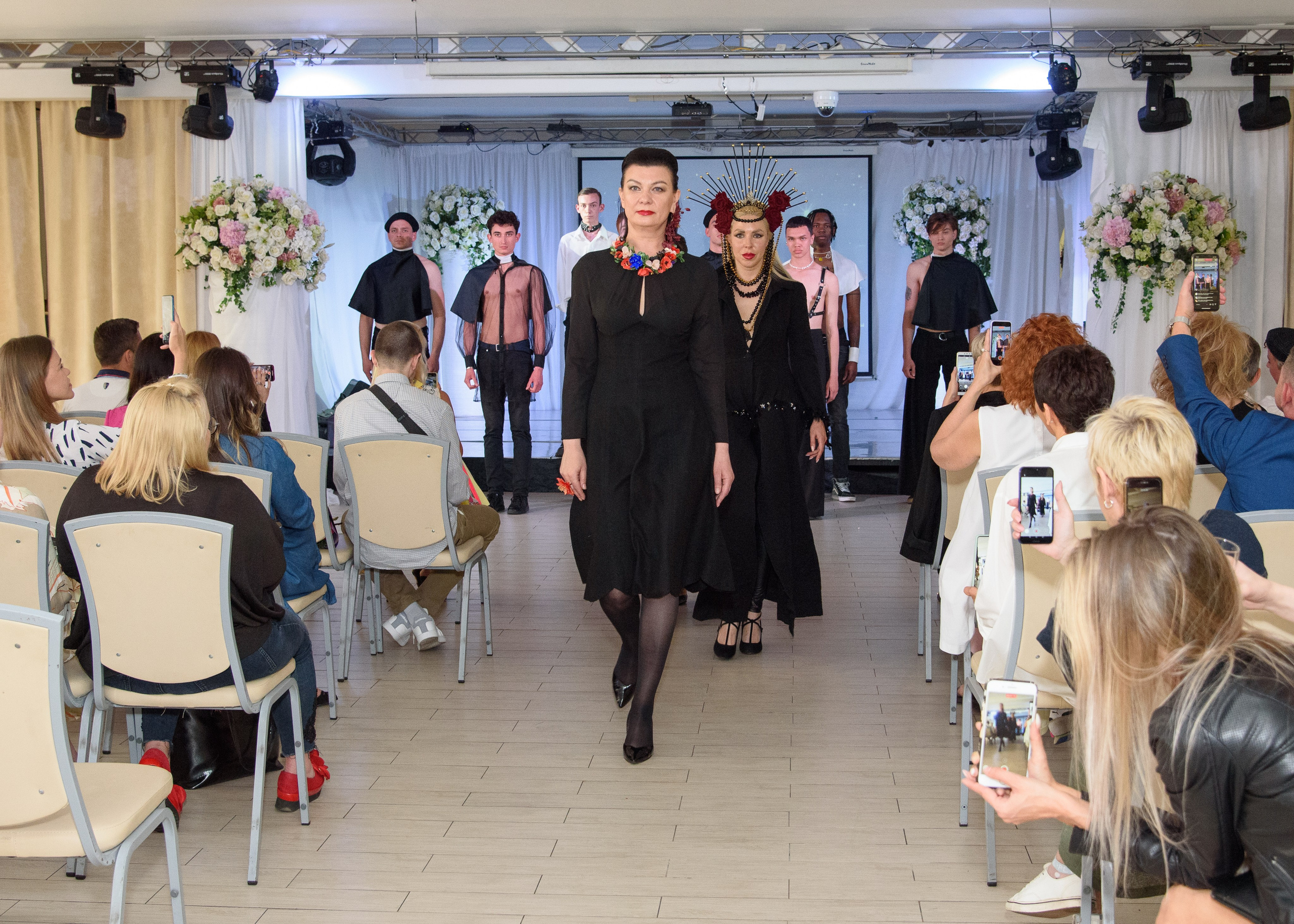 Показ Мод «Men and Women». Портретный Семейный Fine-Art фотограф в Санкт-Петербурге Криулина