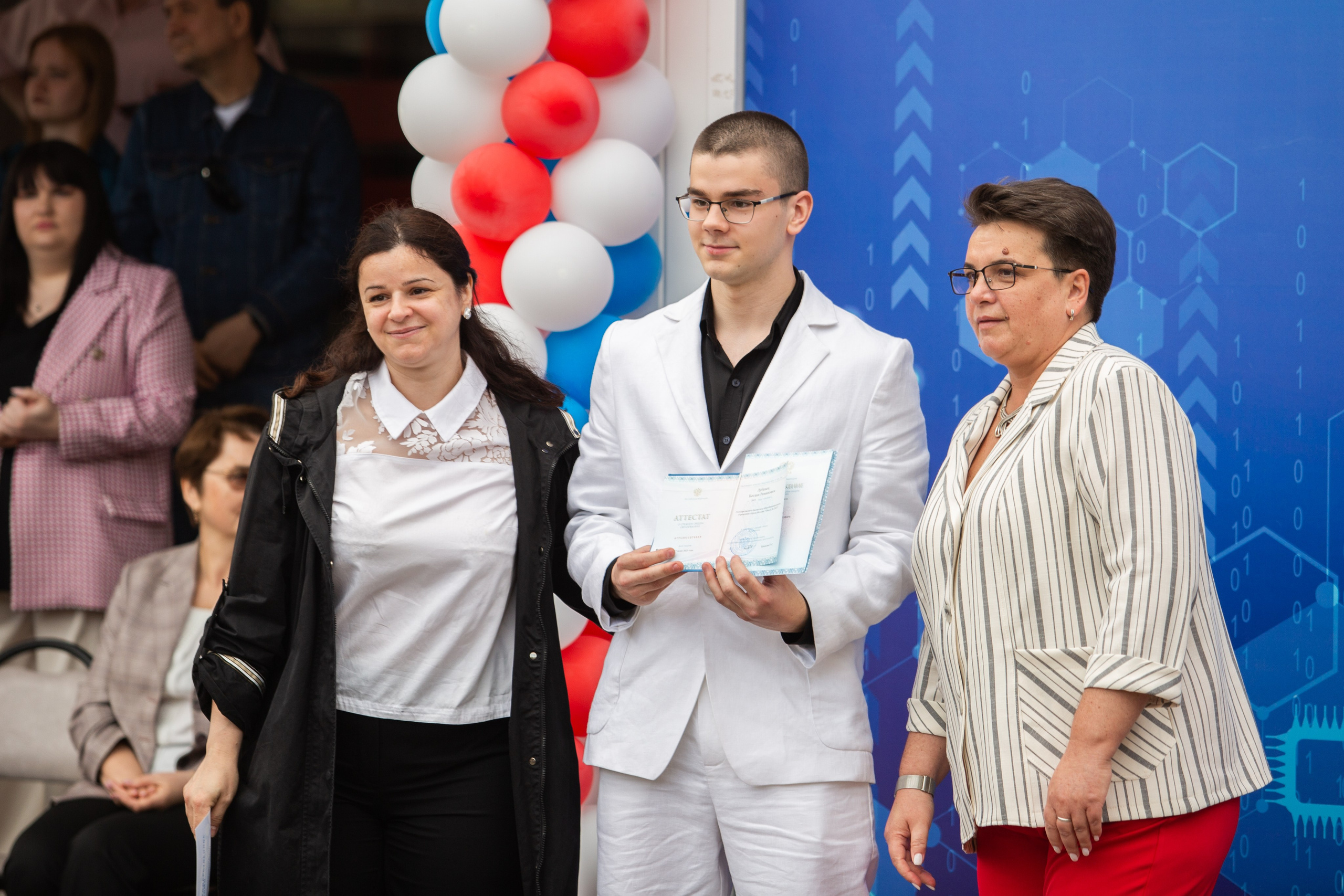 Праздники в школе. Репортажный фотограф Ирина Сухарева