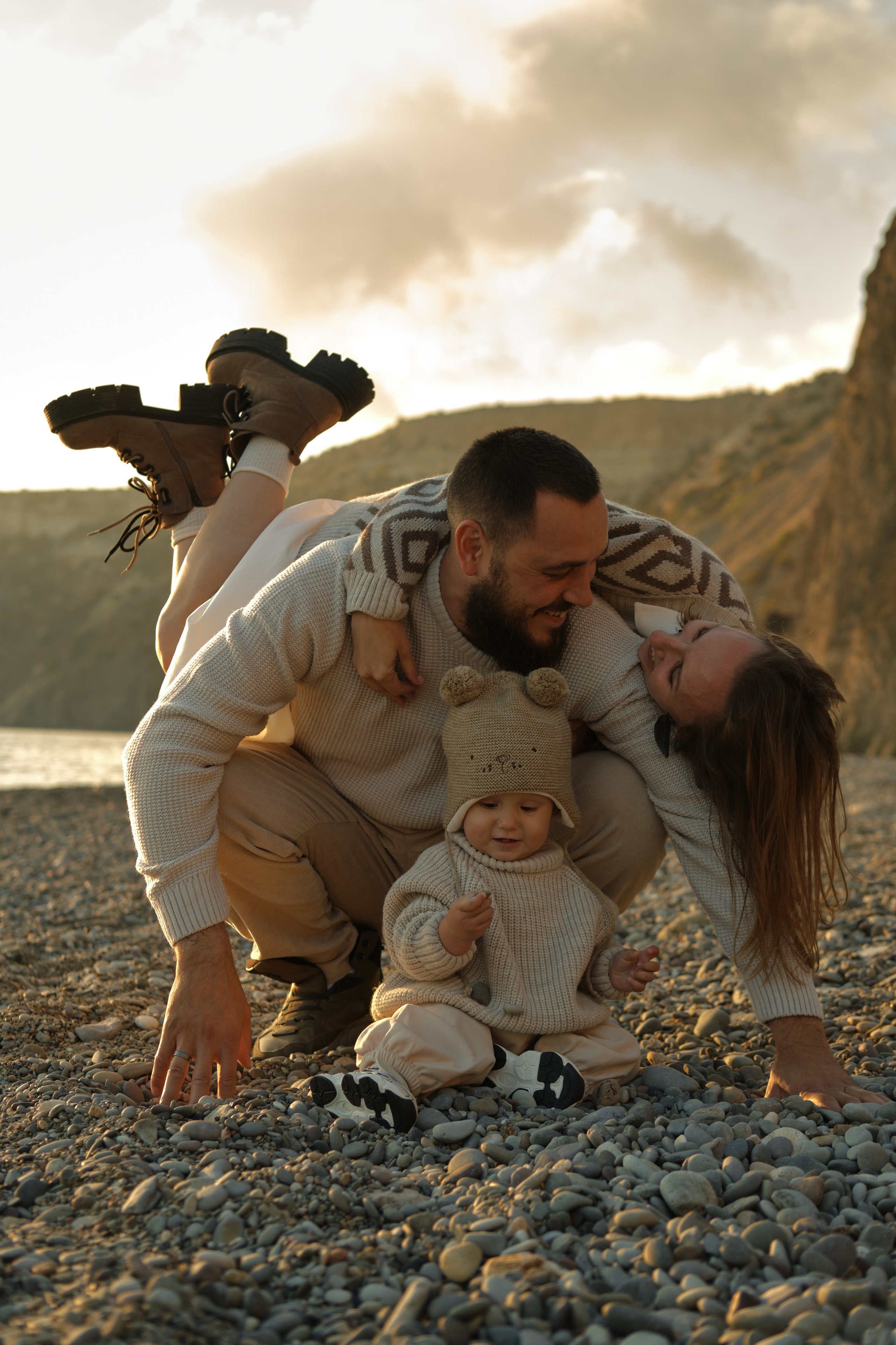 Под шум прибоя. Фотограф Карелина Полина