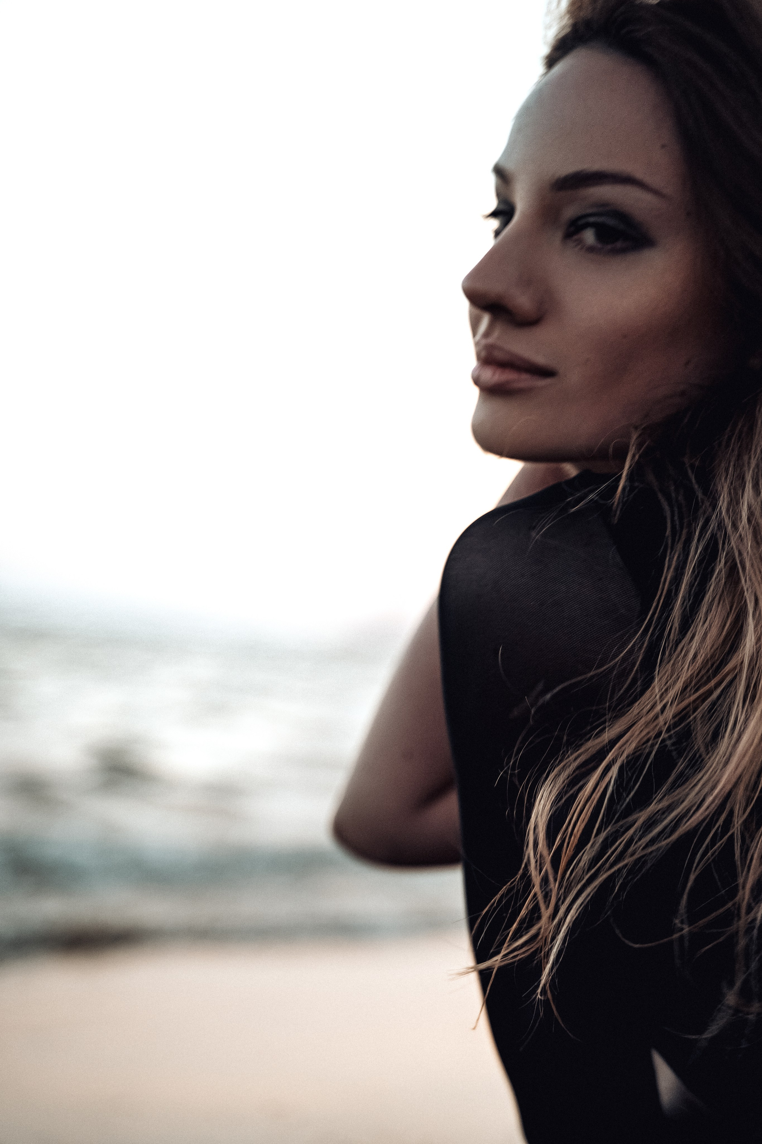 Динара SOLO b e a c h. Контент фотограф в Москве Кулич Настя