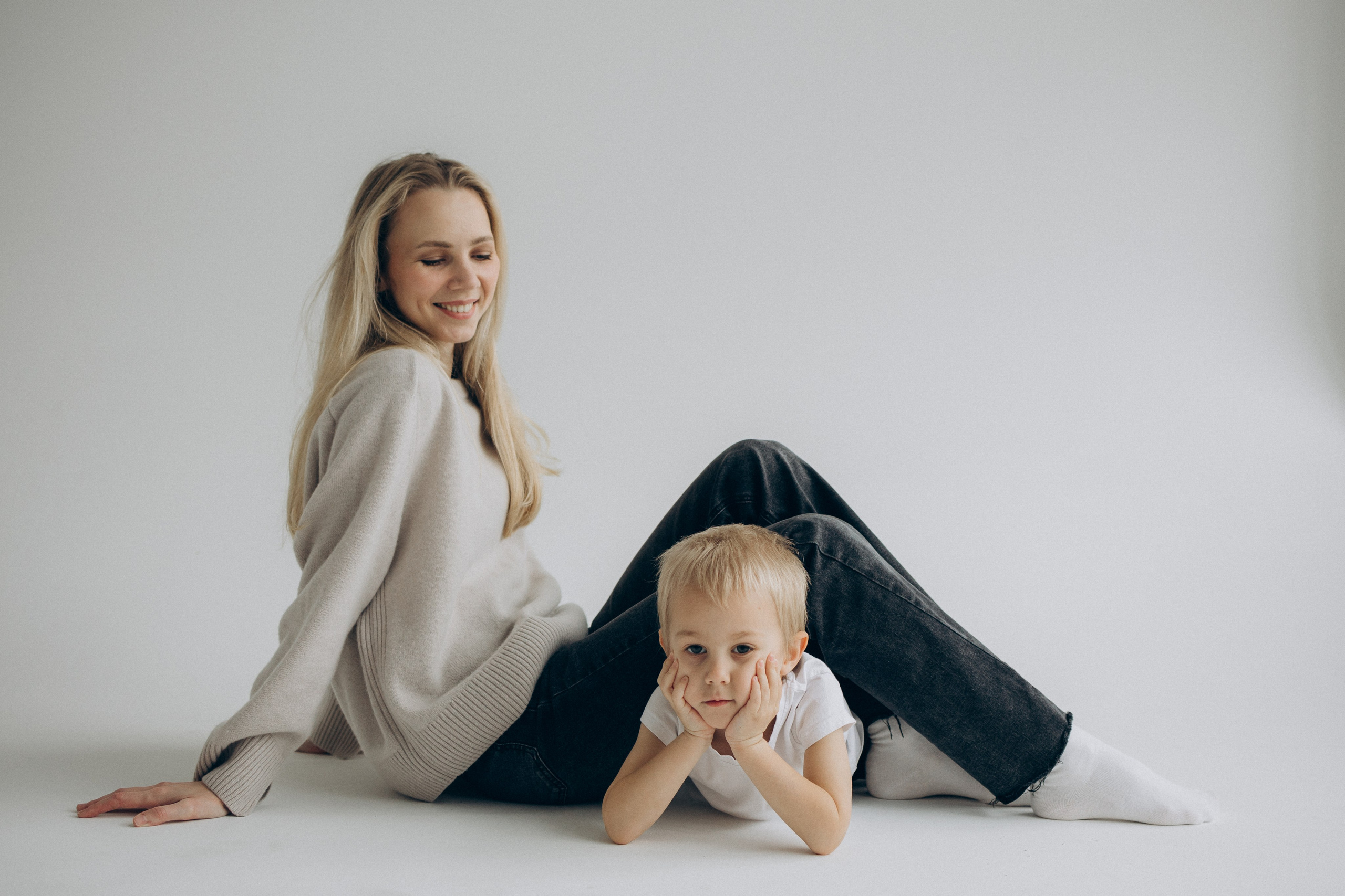 Семейная фотосессия Москва, семейный фотограф в Москве, семейная фотосессия, детский фотограф, семейная фотосессия в студии, семейная фотосессия с сыновьями