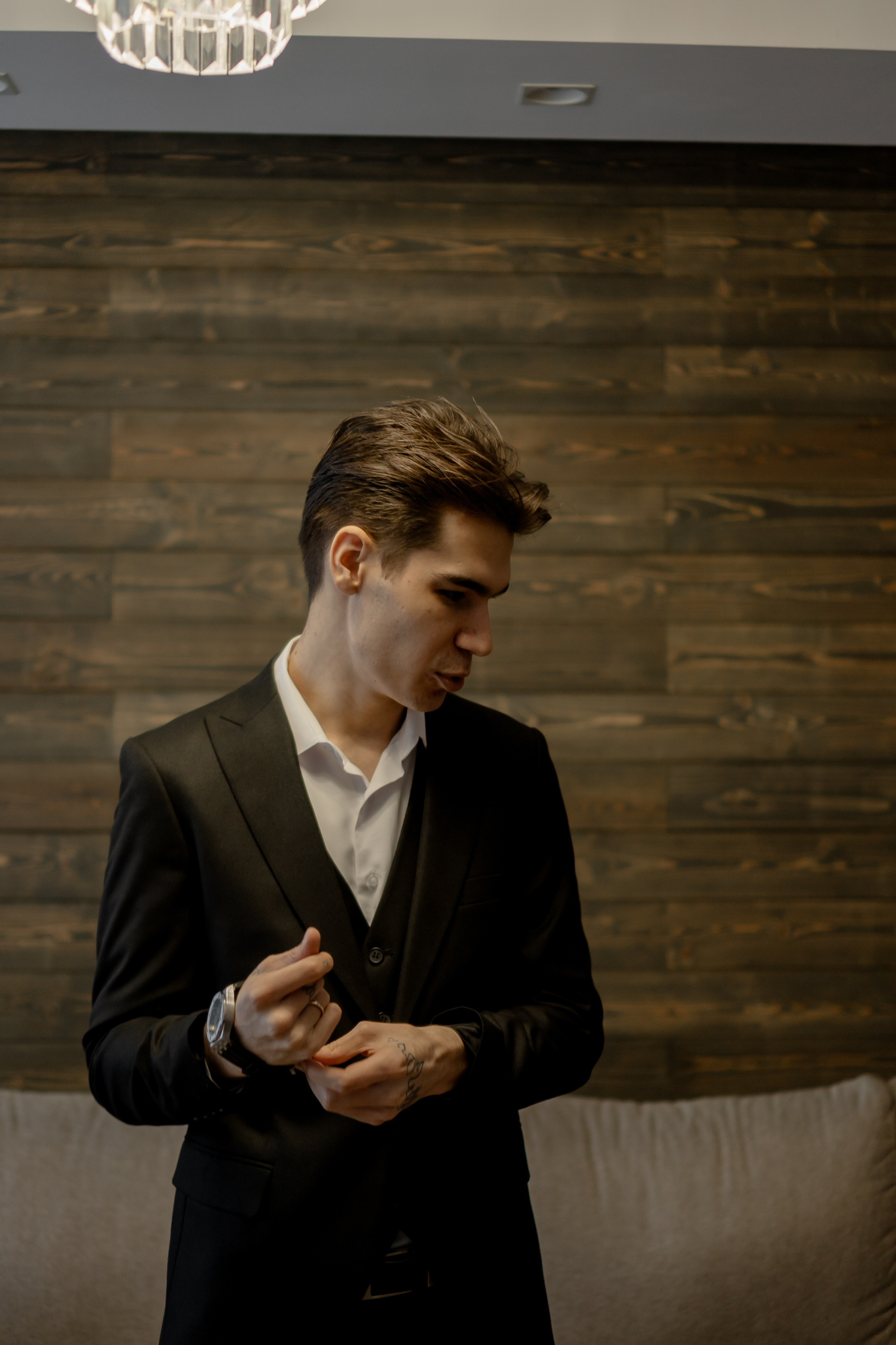 СВАДЕБНАЯ СЬЕМКА СБОРОВ В ОТЕЛЕ И ВЫЕЗД НА ЦЕРЕМОНИЮ (СНЯТО В СИБИРЕ В НИЖНЕВАРТОВСКЕ). Профессиональный фотограф, Санкт-Петербург — Виктория Богомолова