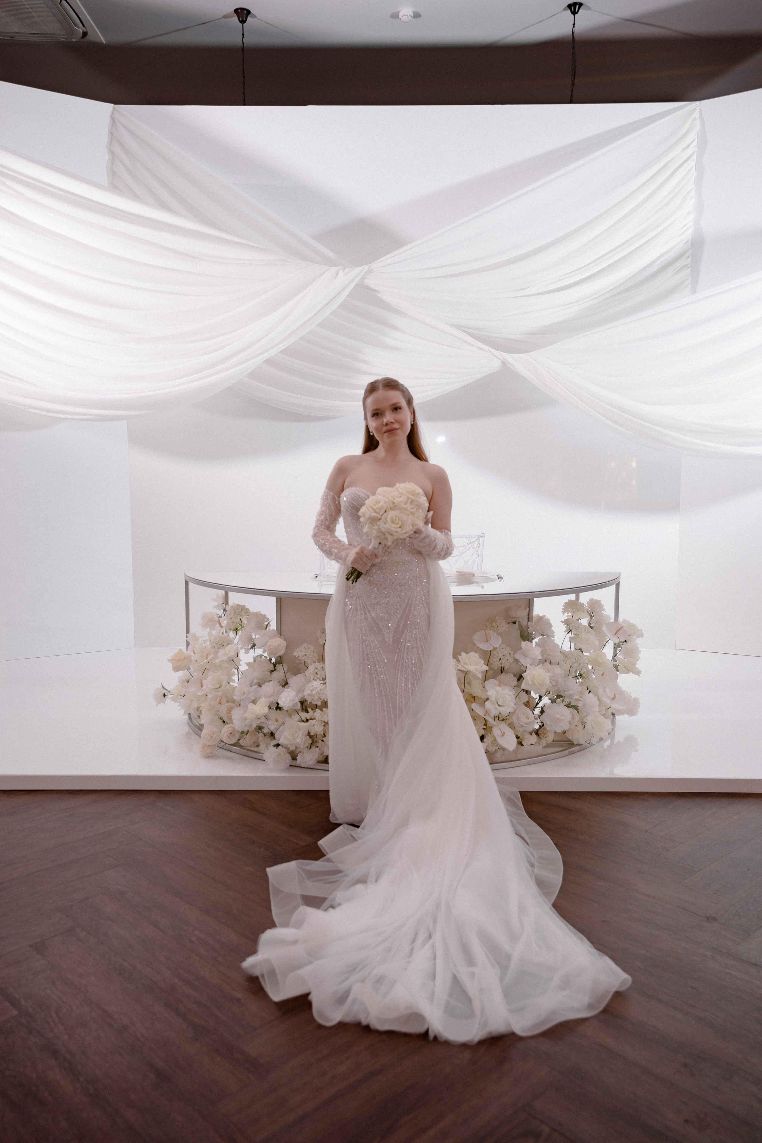 СВАДЕБНАЯ СЬЕМКА СБОРОВ В ОТЕЛЕ И ВЫЕЗД НА ЦЕРЕМОНИЮ (СНЯТО В СИБИРЕ В НИЖНЕВАРТОВСКЕ). Профессиональный фотограф, Санкт-Петербург — Виктория Богомолова