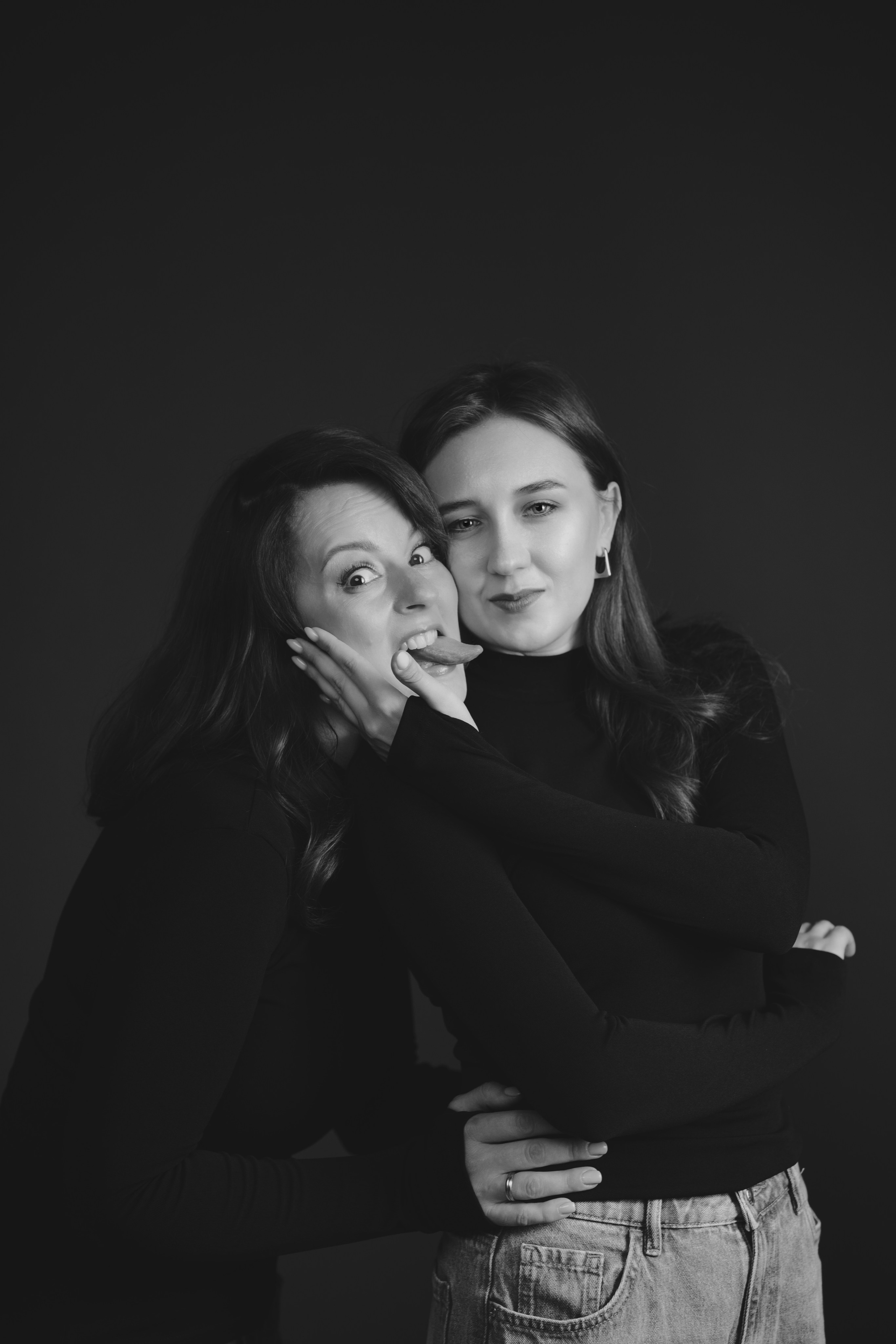 Портрет подруг. Натали и Кристина. Семейный фотограф, женский фототерапевт