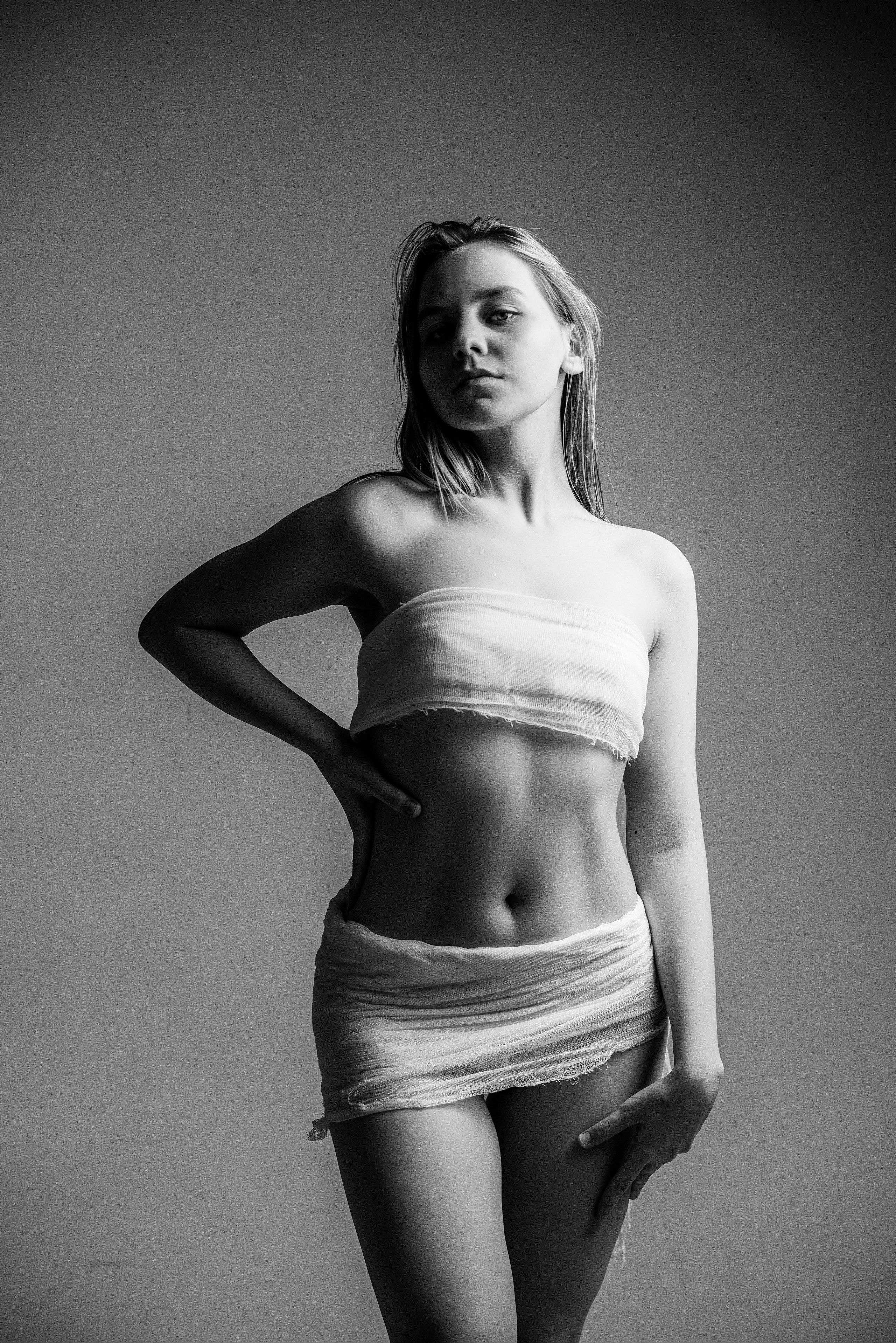 Алёна в ЧБ. Фотограф в Волгограде и Волжском Александр Горбань