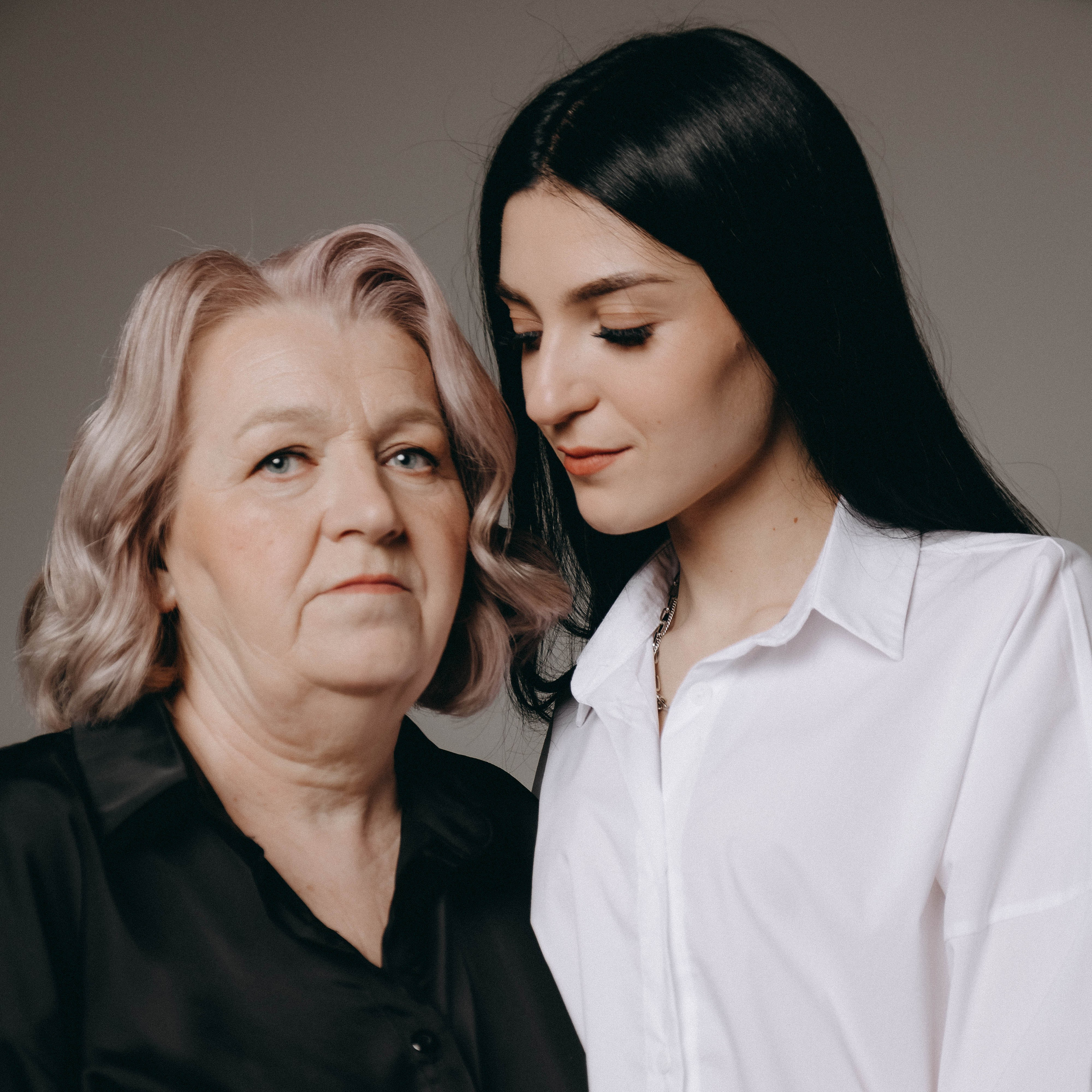 Эмиру 2 годика (на циклораме). Семейный фотограф Софи Симакова в Волгограде и Волжском