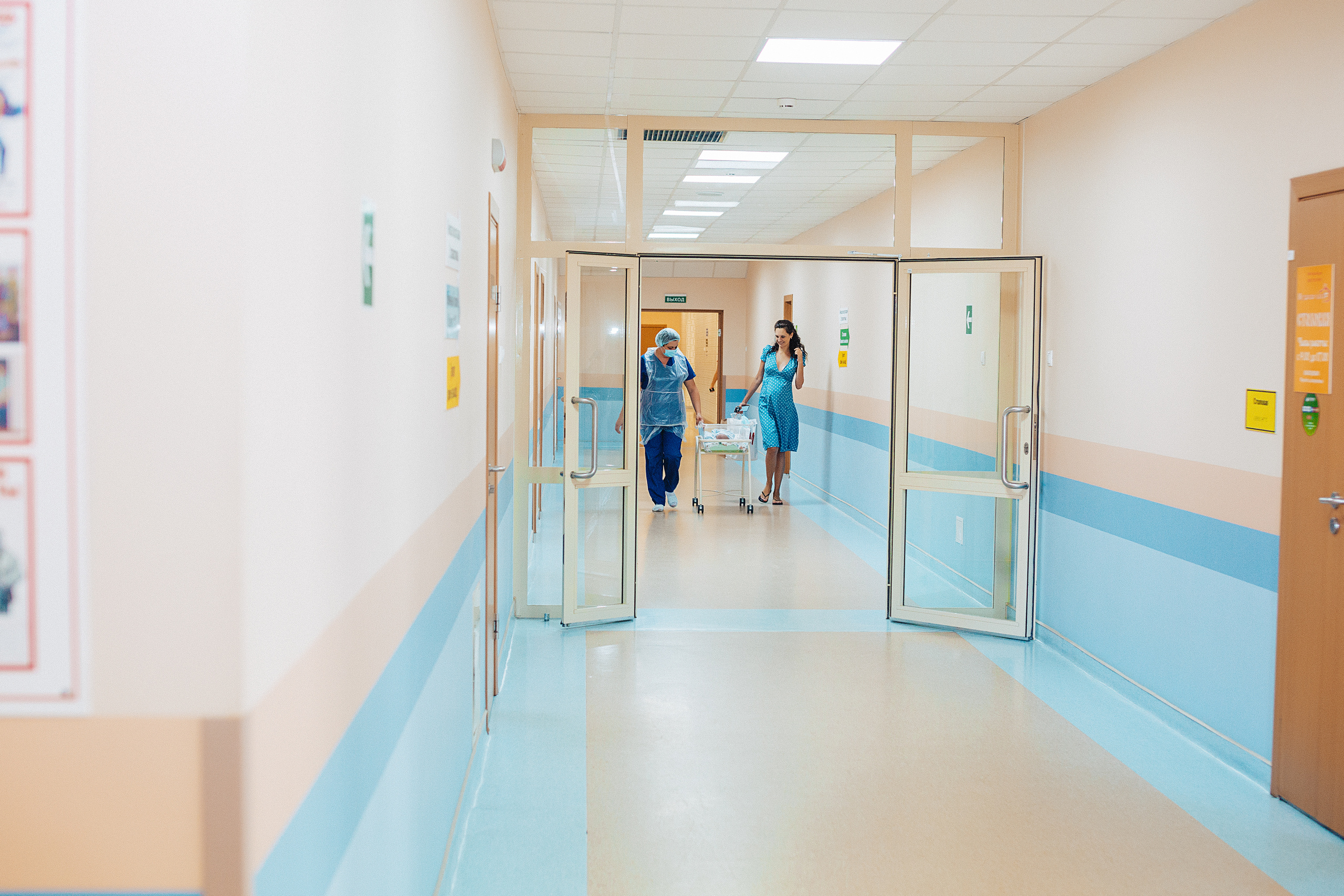 Выписка с роддома Ярослава. Свадебный и семейный фотограф/видеограф в Краснодаре Наталья Осинская