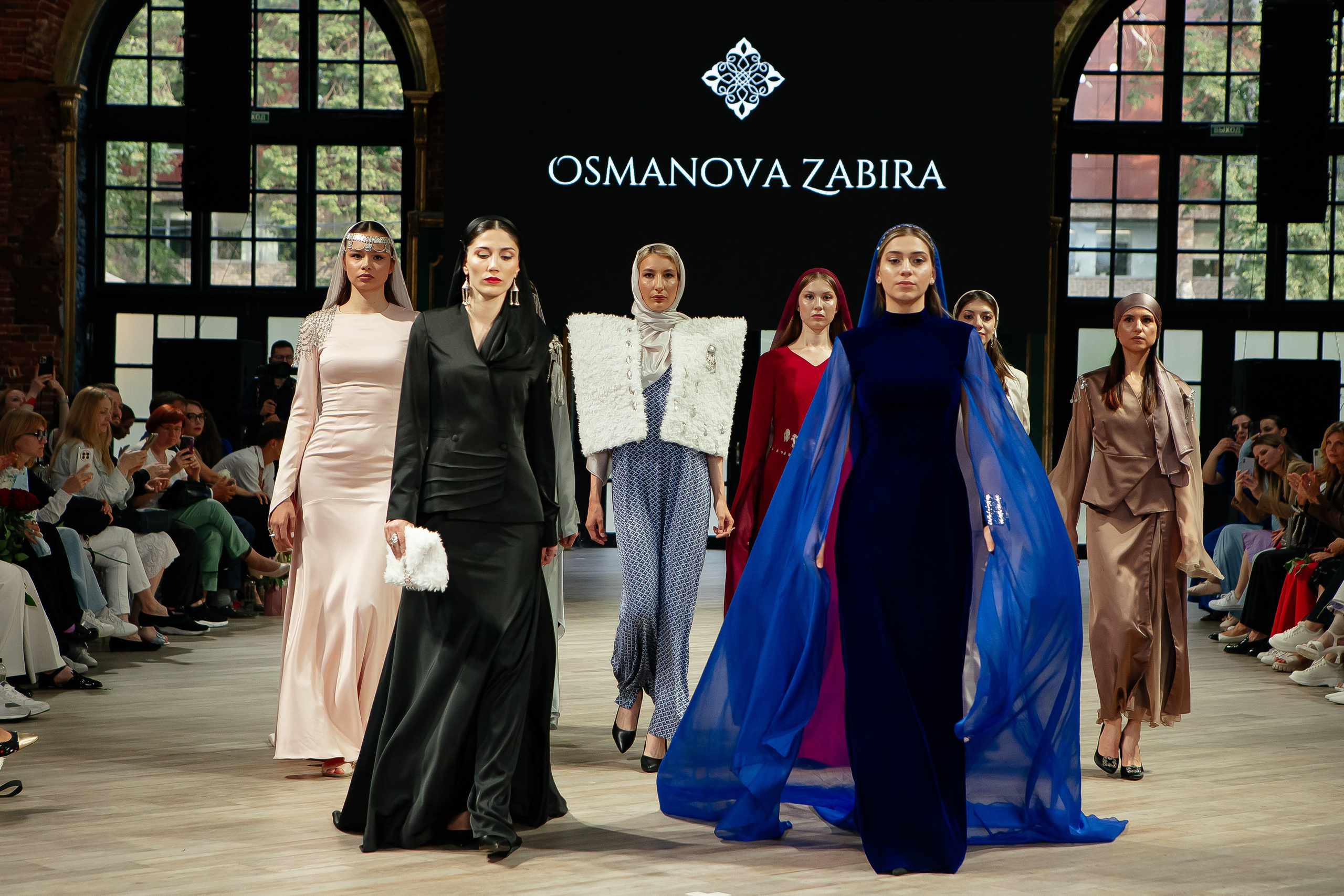 Выпускной школы дизайна «Практика». Семейный и детский фотограф в Москве Александра Мак