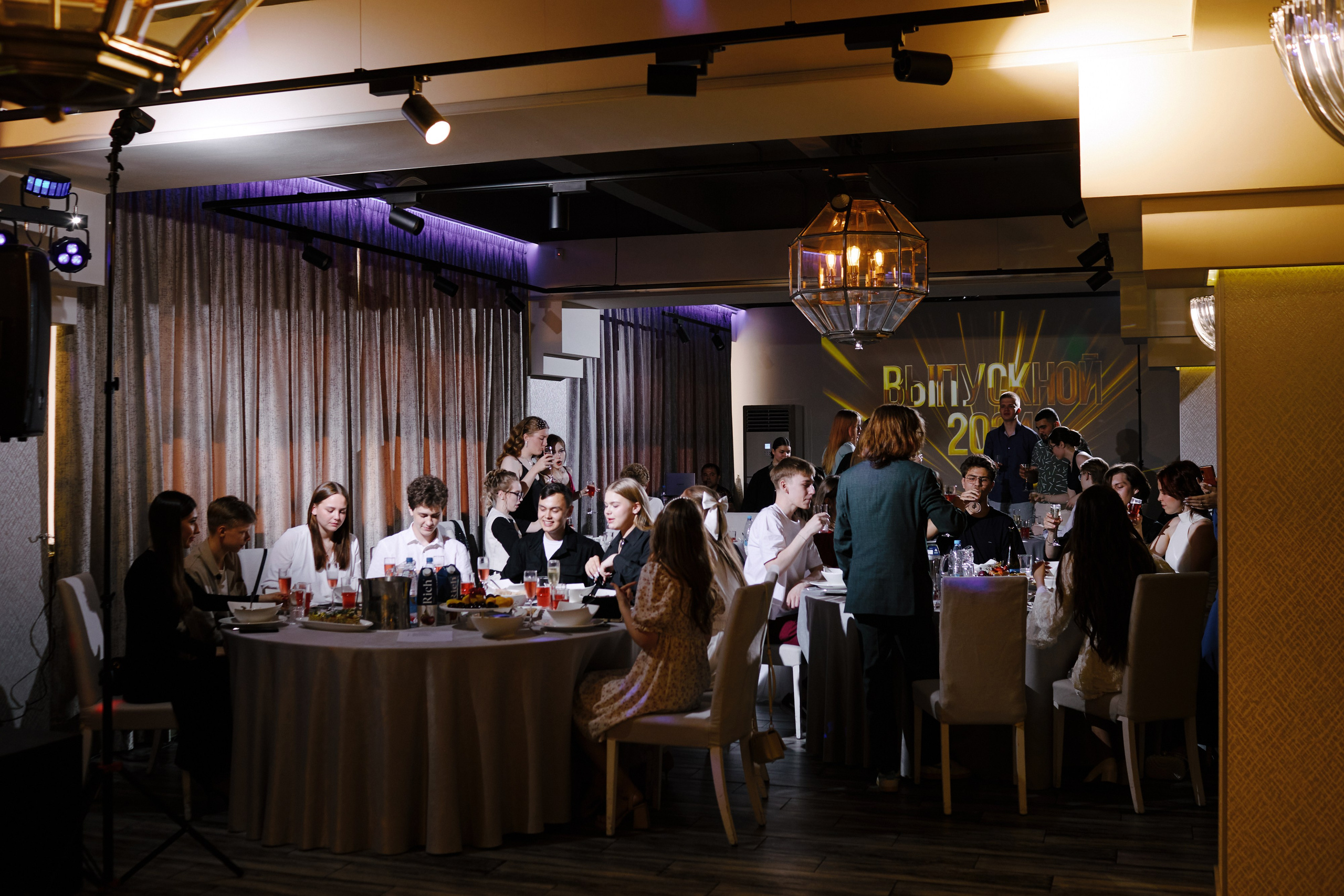 Выпускной 11кл. Портретный и свадебный фотограф в Екатеринбурге Владимир ЛузинЛузин