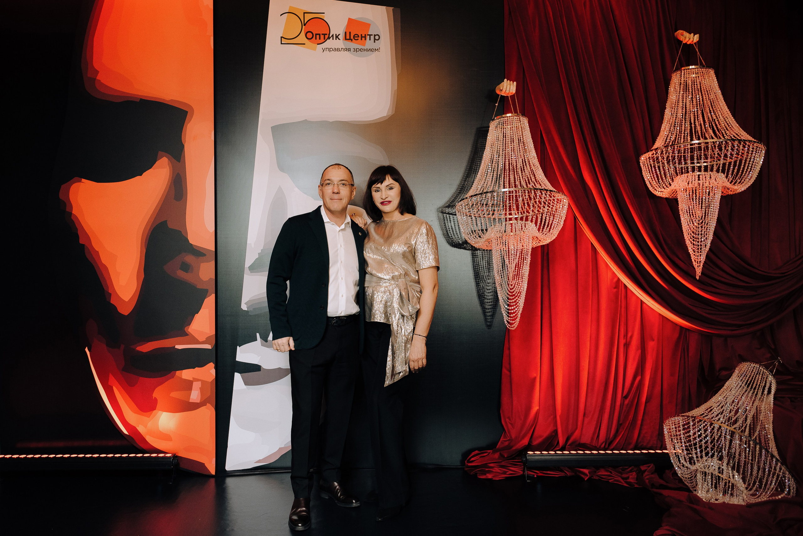 СПЕКТАКЛЬ «ВОЛШЕБНЫЕ ОЧКИ» ОПТИК-ЦЕНТР. Репортажный фотограф Зуев Роман г. Челябинск
