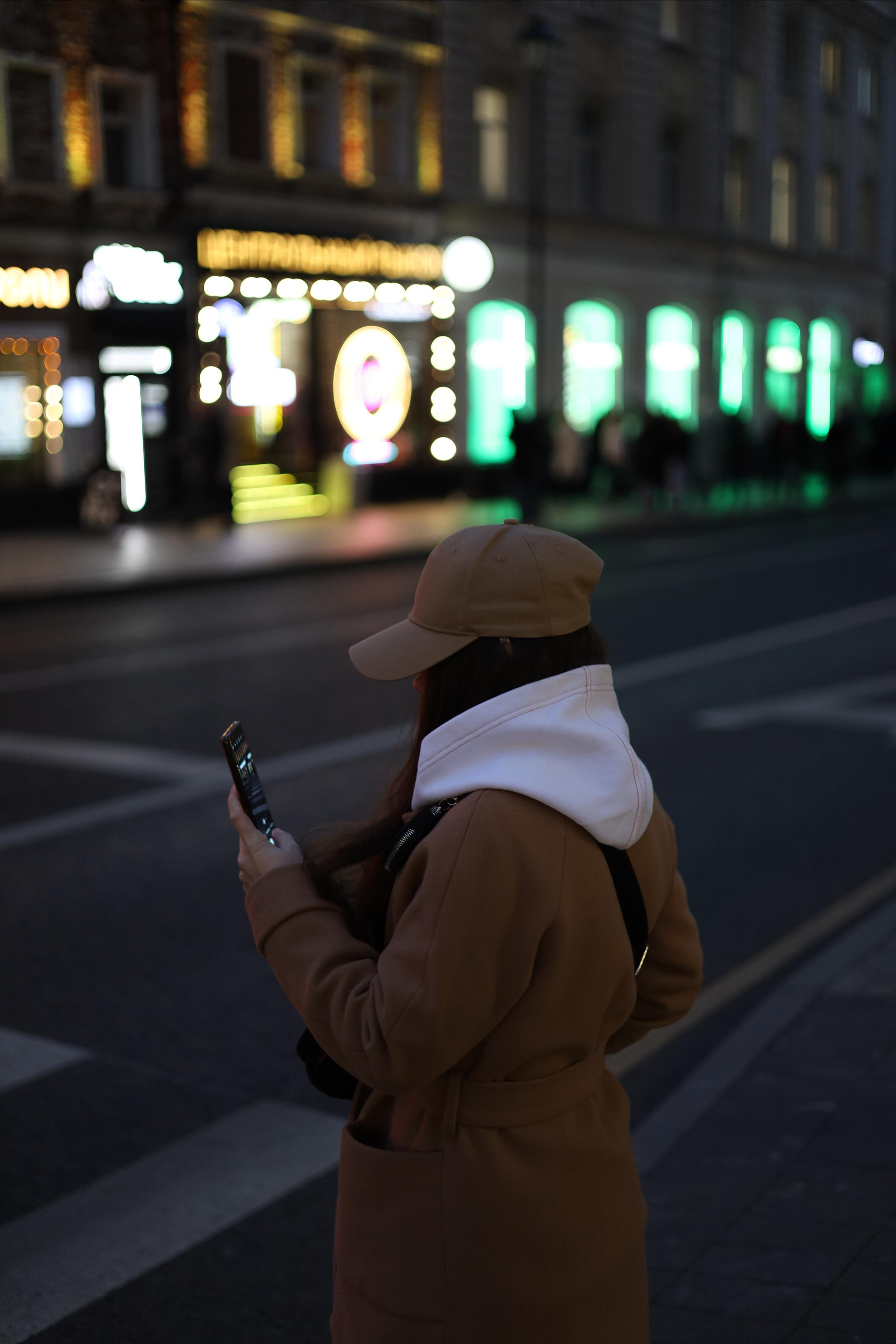 Вечерняя съемка. Света Шувалова — фотограф и видеограф в Тбилиси