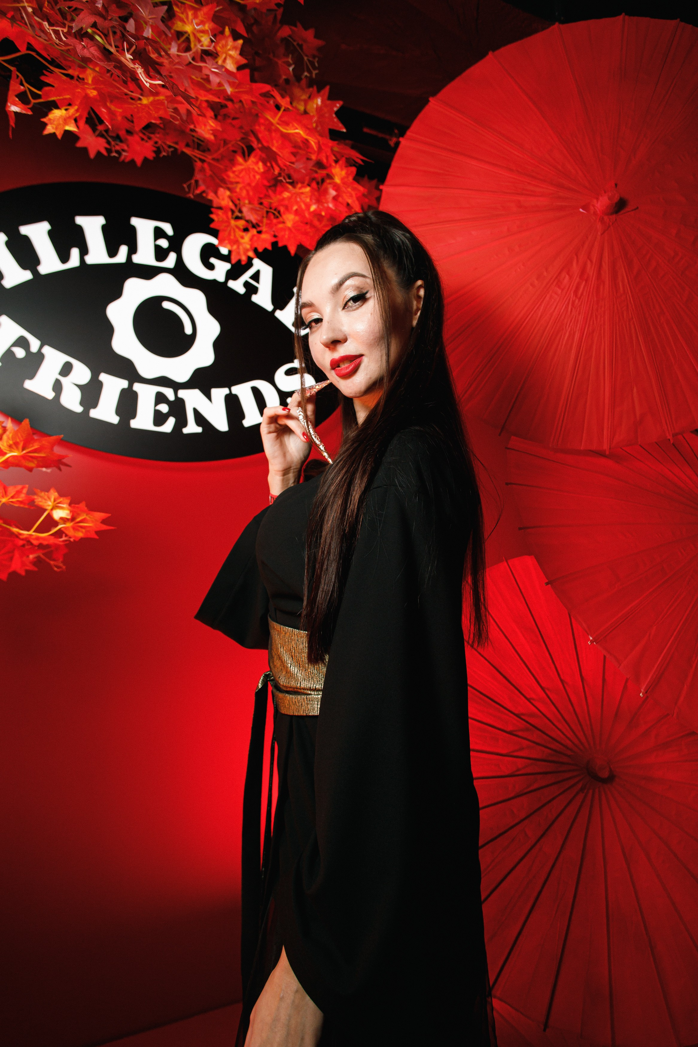 ILLEGAL FRIENDS | ASIA. СВОИ. ФОТООТЧЕТЫ-СОБЫТИЯ-МЕСТА