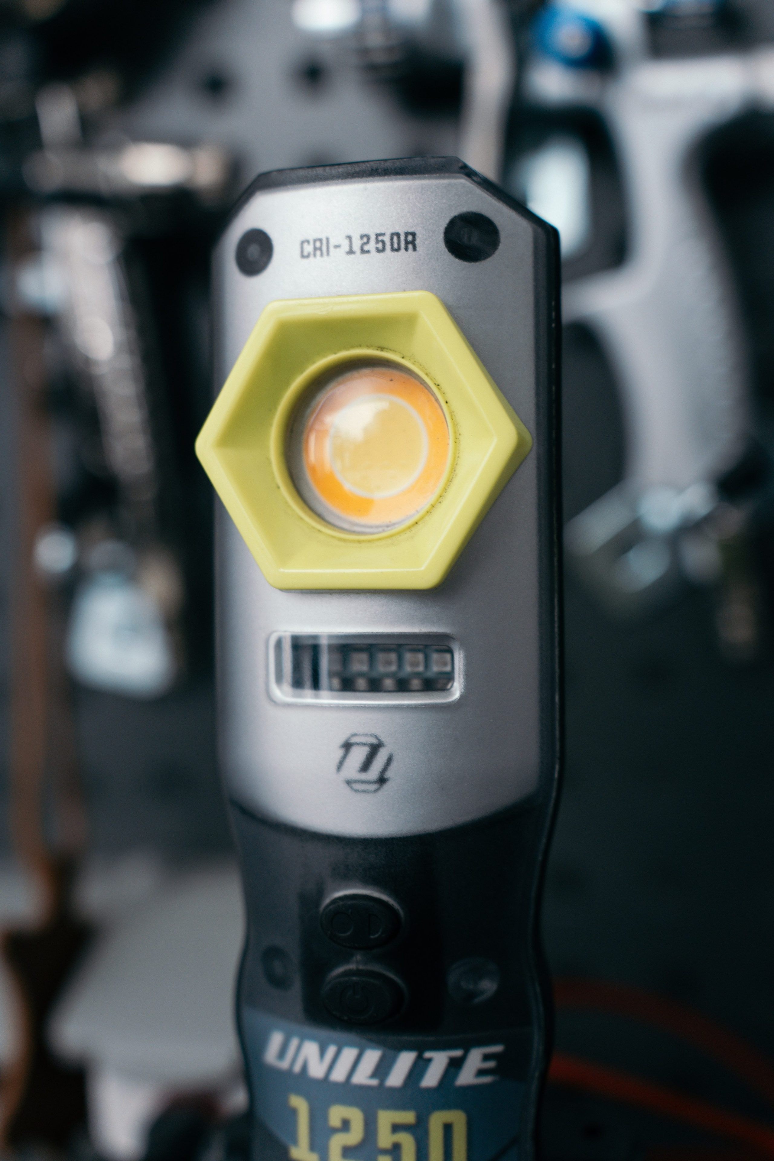 Triumph Car Services. Photographer based in moscow Peter Tchana