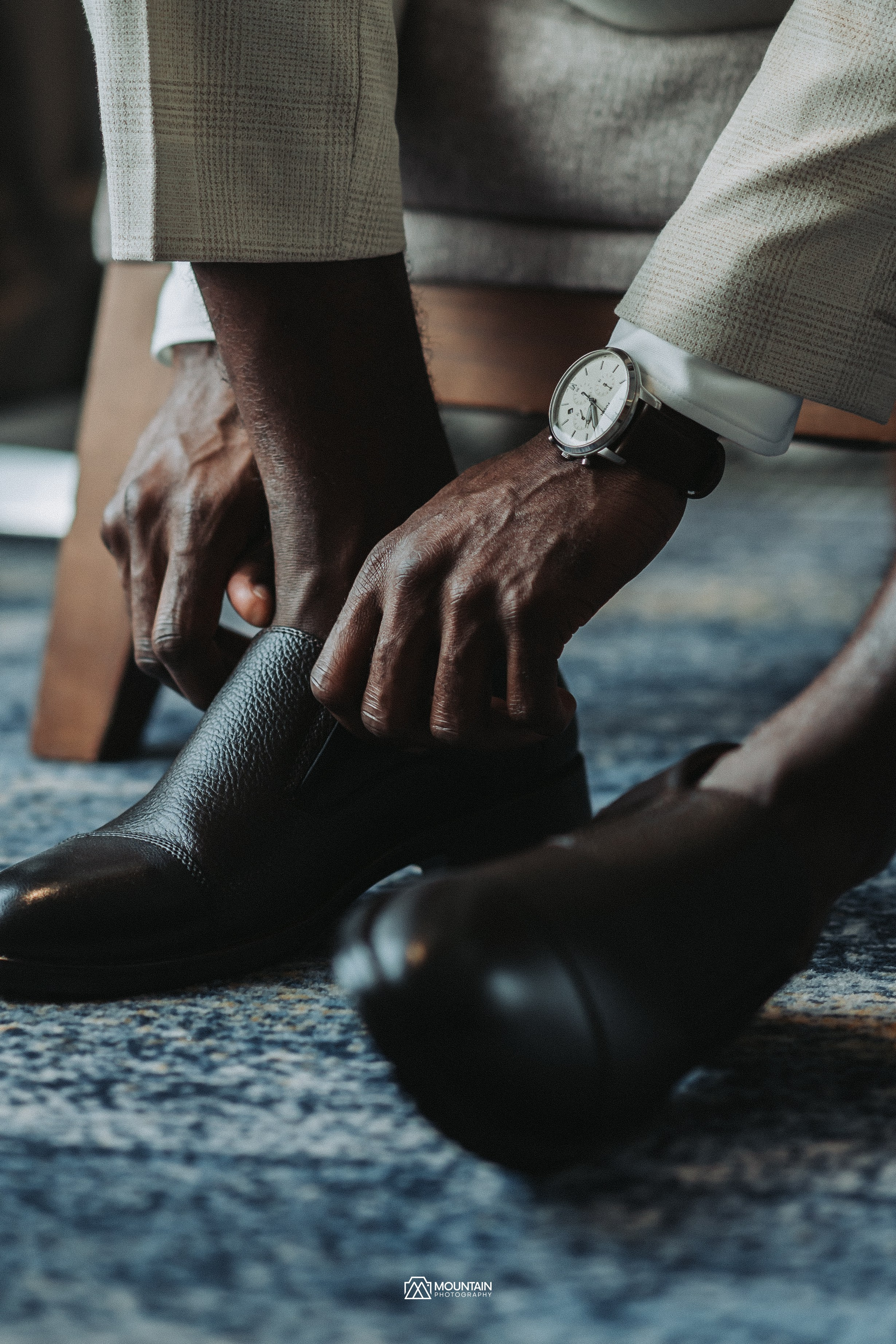 Oludola and Anastasia. Photographer based in moscow Peter Tchana