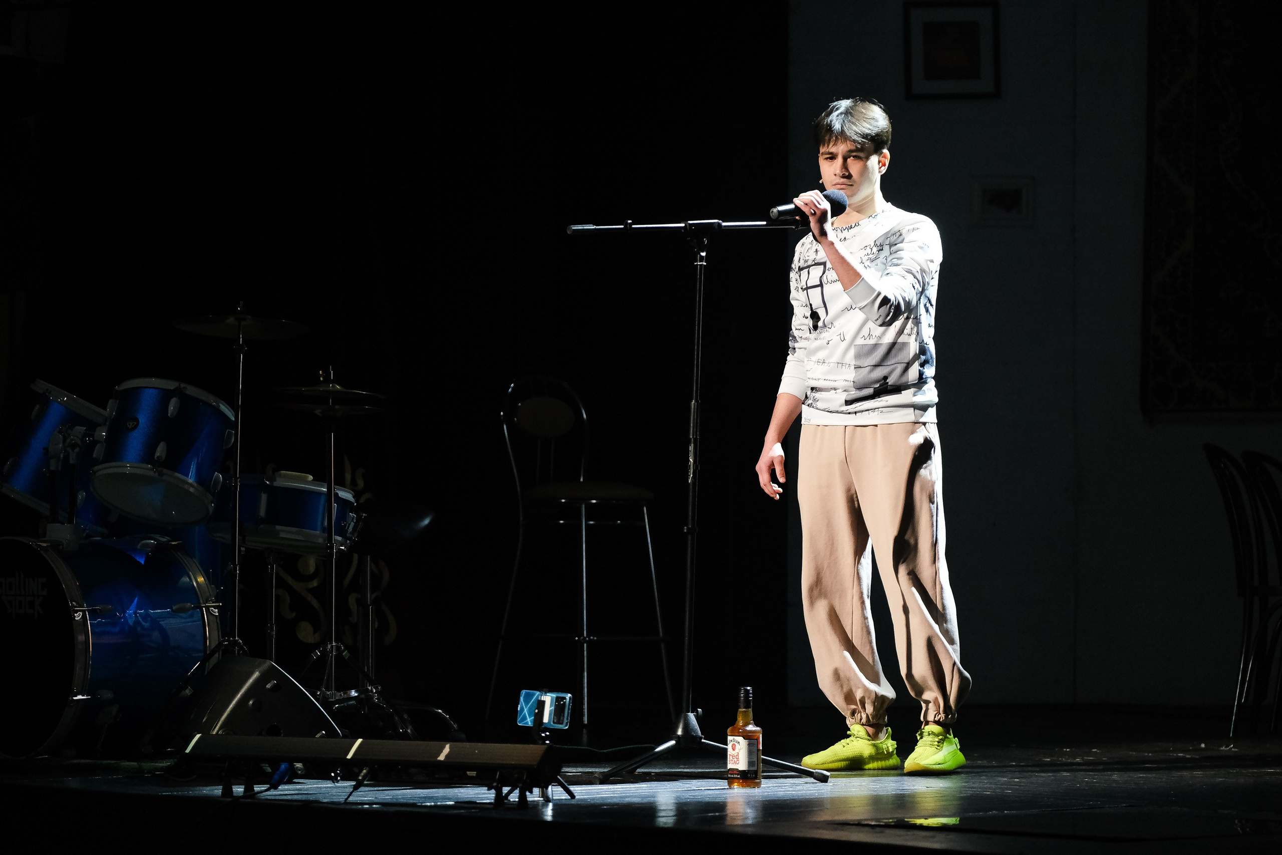 Ганди молчал по субботам. Фотограф Анатолий Деникин