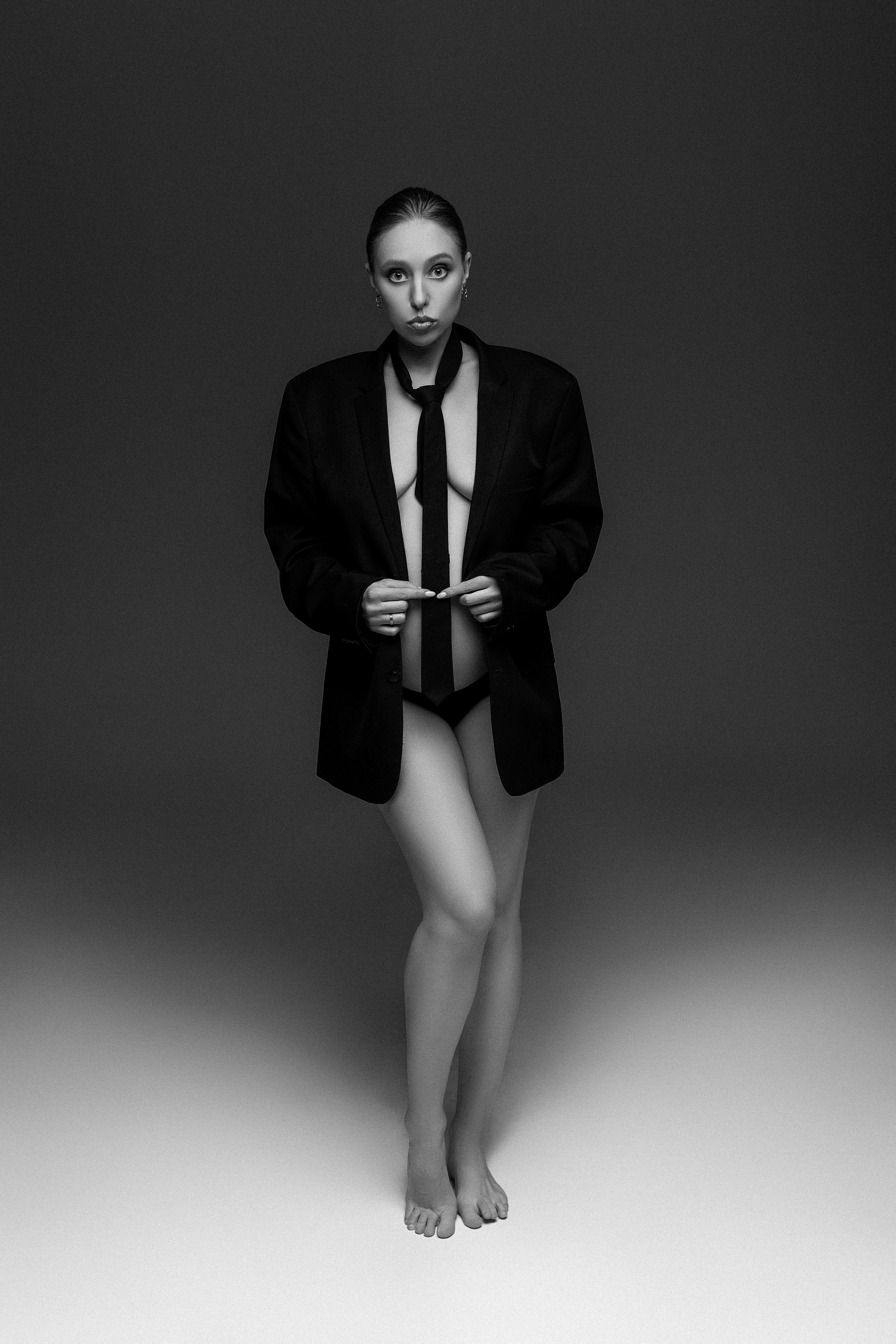 Фотосессия беременности Воронеж. Фотограф беременных Воронеж. Беременность. Фотограф Воронеж. Стильная фотосессия беременности. Фотосессия в стиле Vogue Воронеж. Фотосессия беременности в студии. Фотосессия беременности на циклораме. Стильная фотосессия беременности. Фотосессия все включено Воронеж.