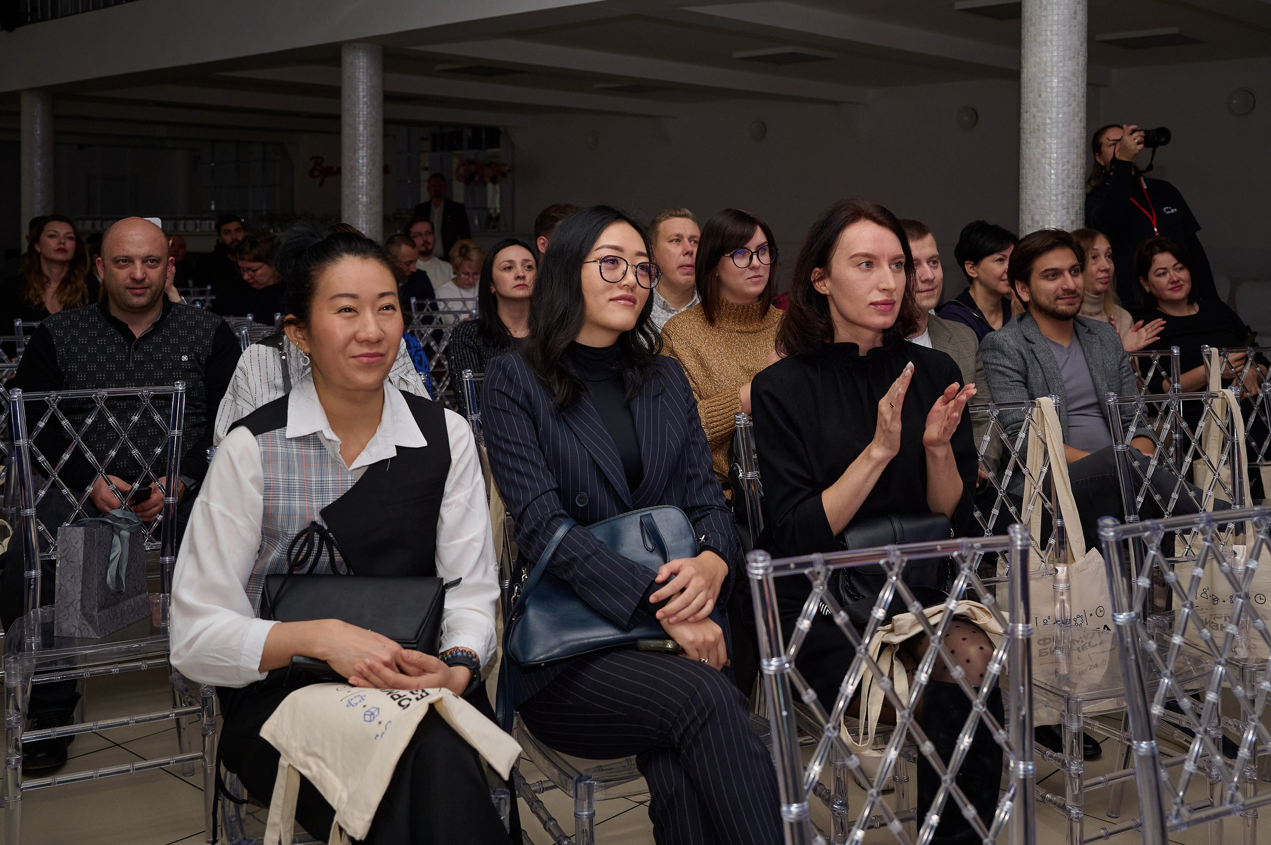 Битрикс 24 конференция по бизнесу. Фотограф Опыт Качество Скорость Горный Алтай Барнаул