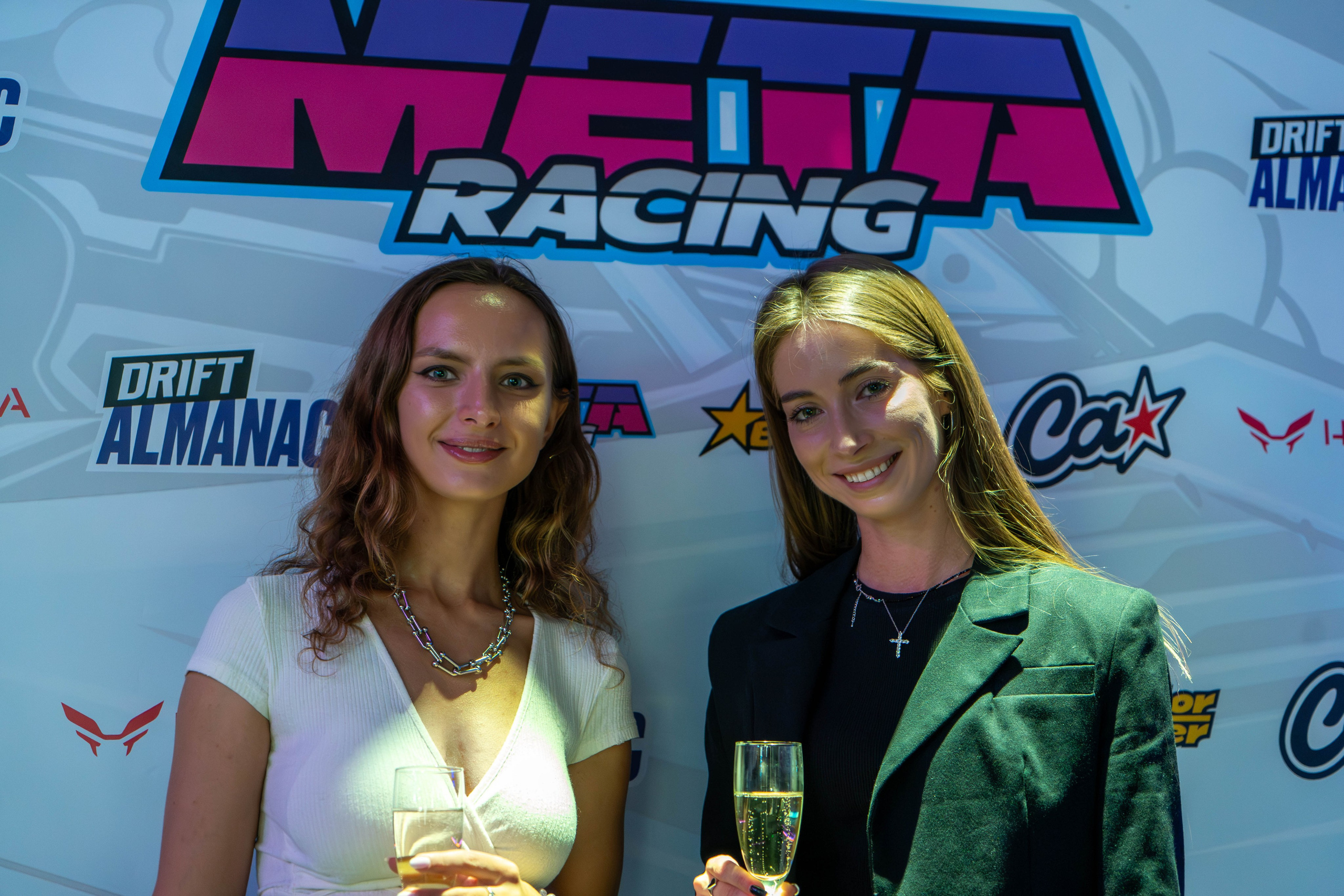 Открытие компьютерного клуба «Meta Racing». FM Media Сrew. Репортажные фото и видео