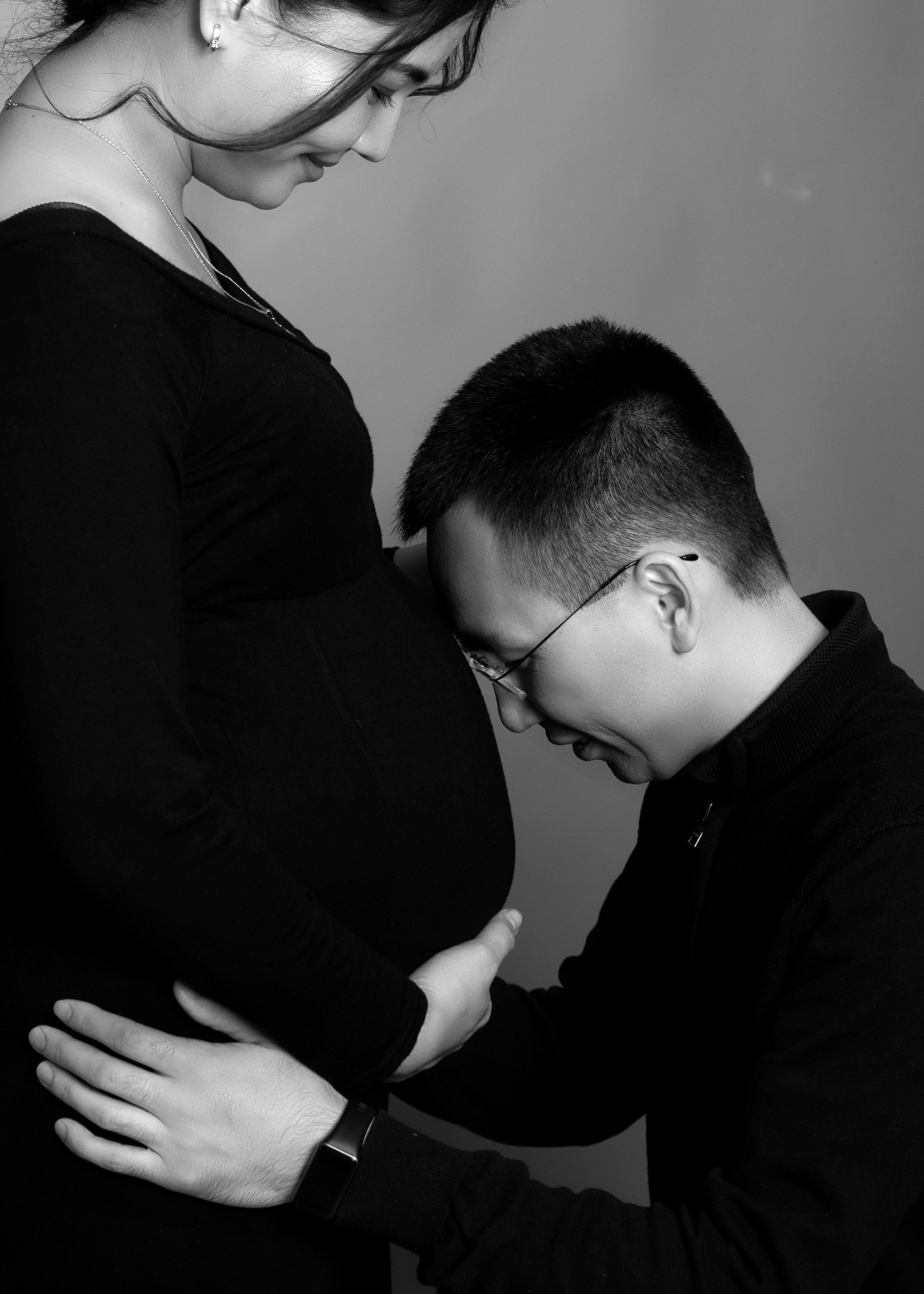 Семейная фотосессия в студии. Фотограф новорожденных в Новосибирске