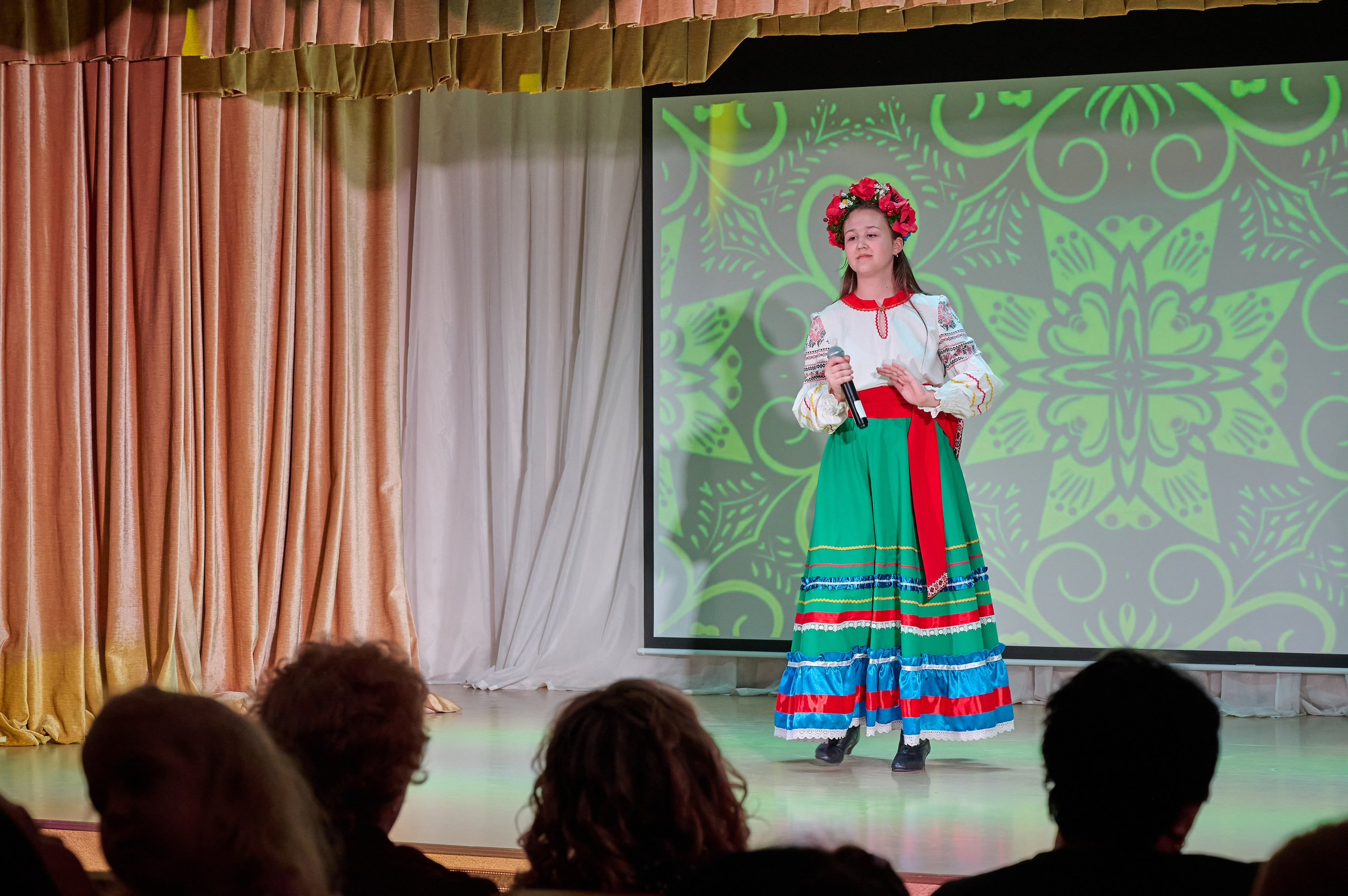 8 марта Виноградный. Жизнь курорта Кабардинка в фотографиях