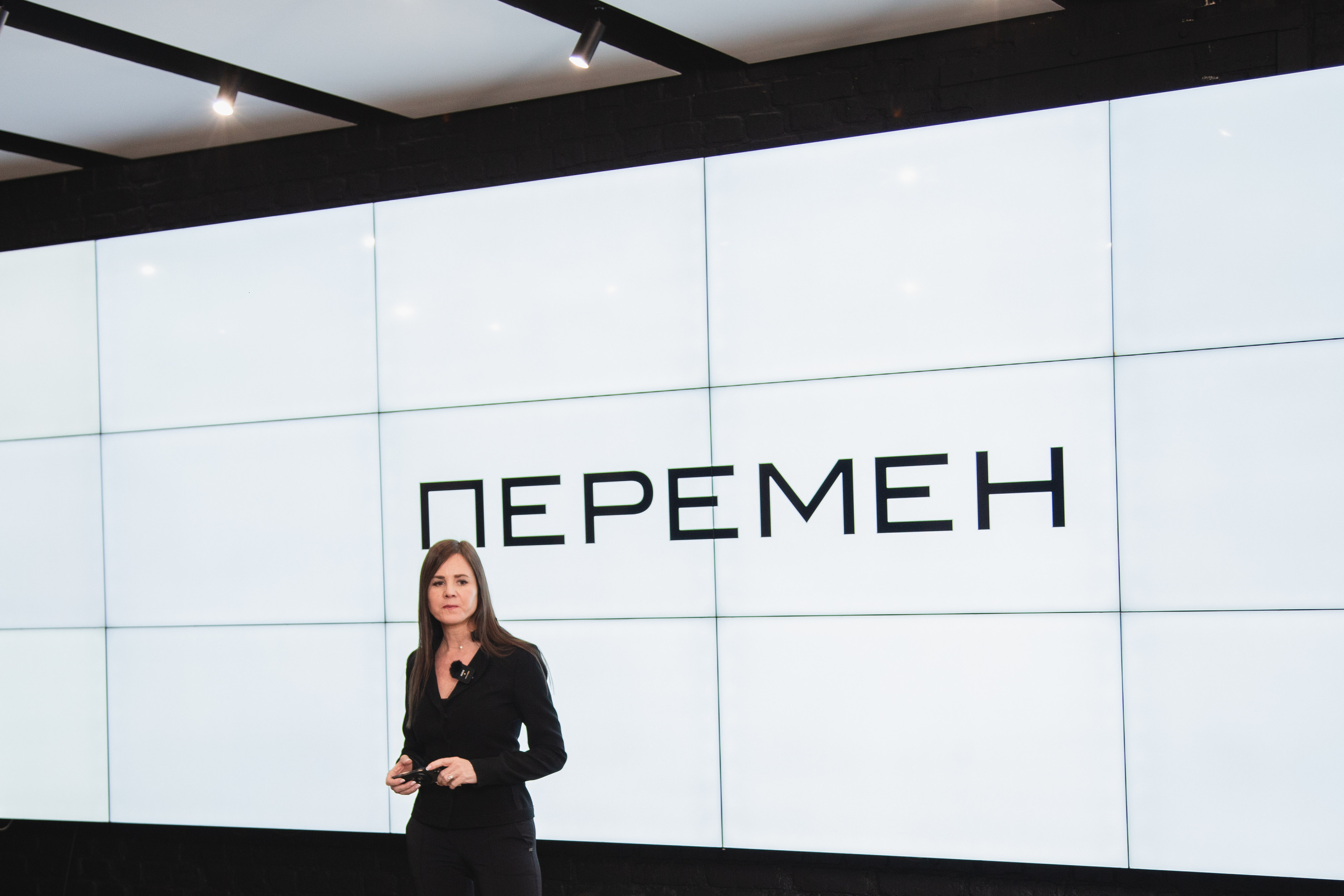 Hora. Фотограф Матвей Водяной