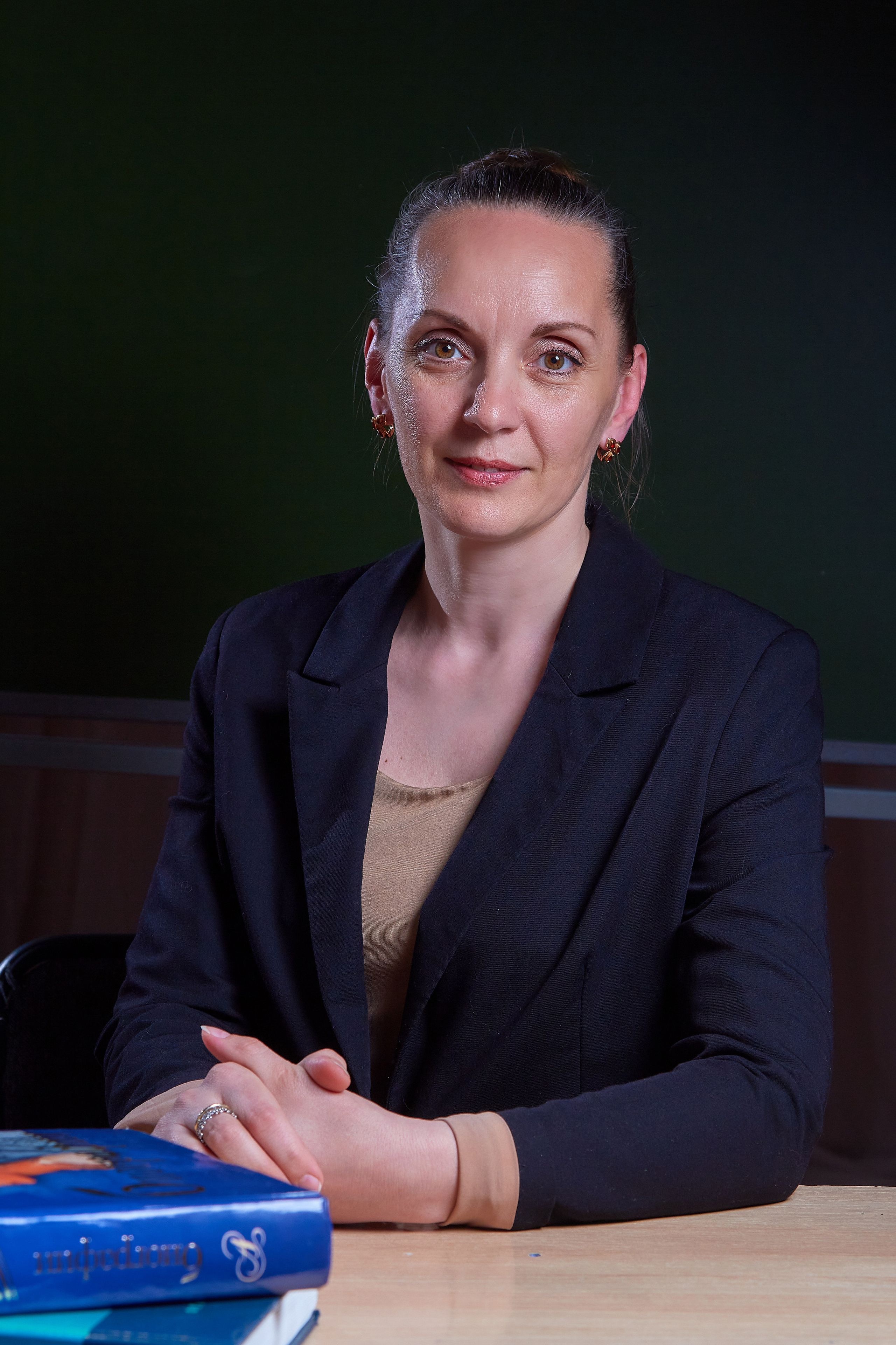 Портреты для альбомов и виньеток. Фотограф в Екатеринбурге Булат Хамитов