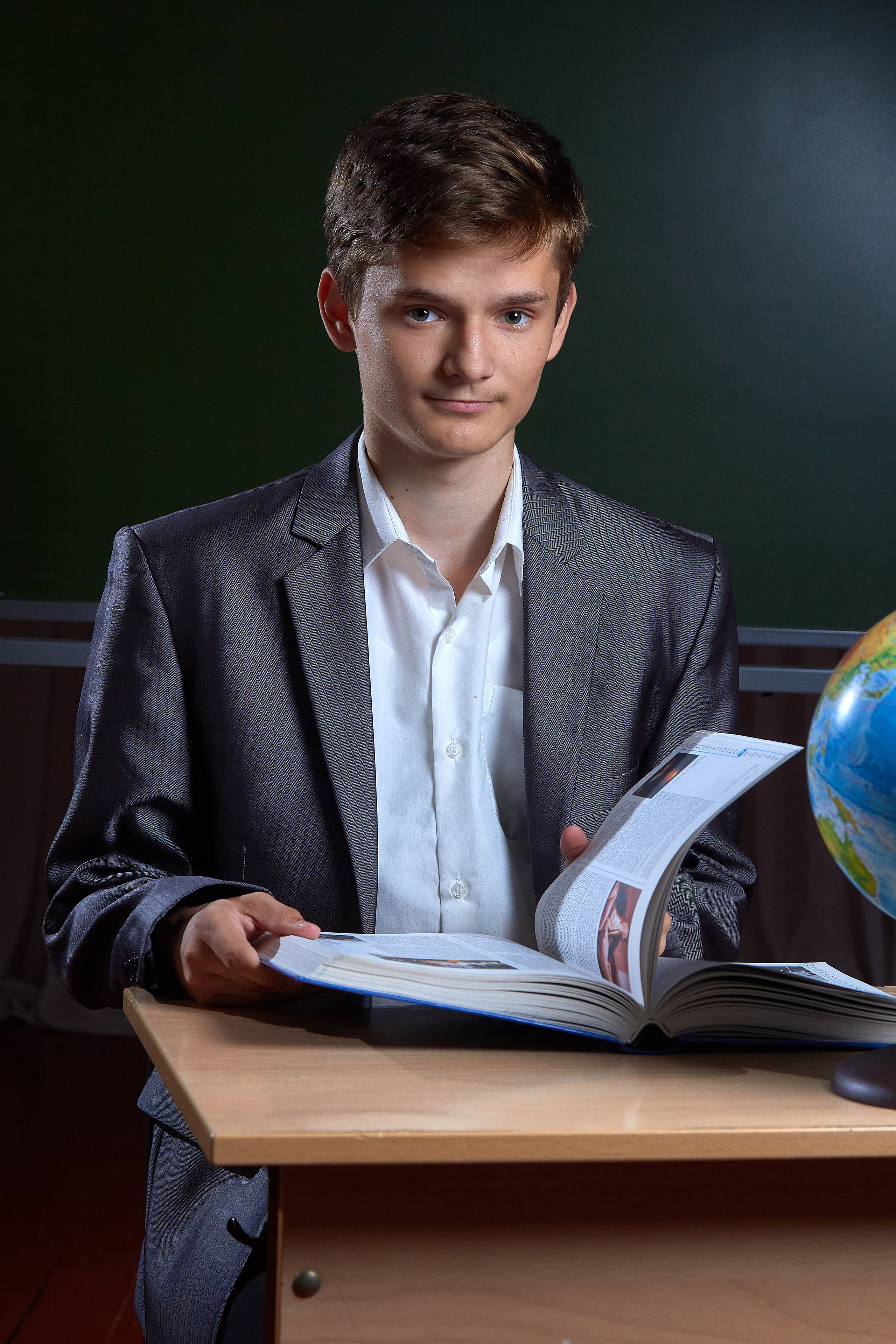 Портреты для альбомов и виньеток. Фотограф в Екатеринбурге Булат Хамитов