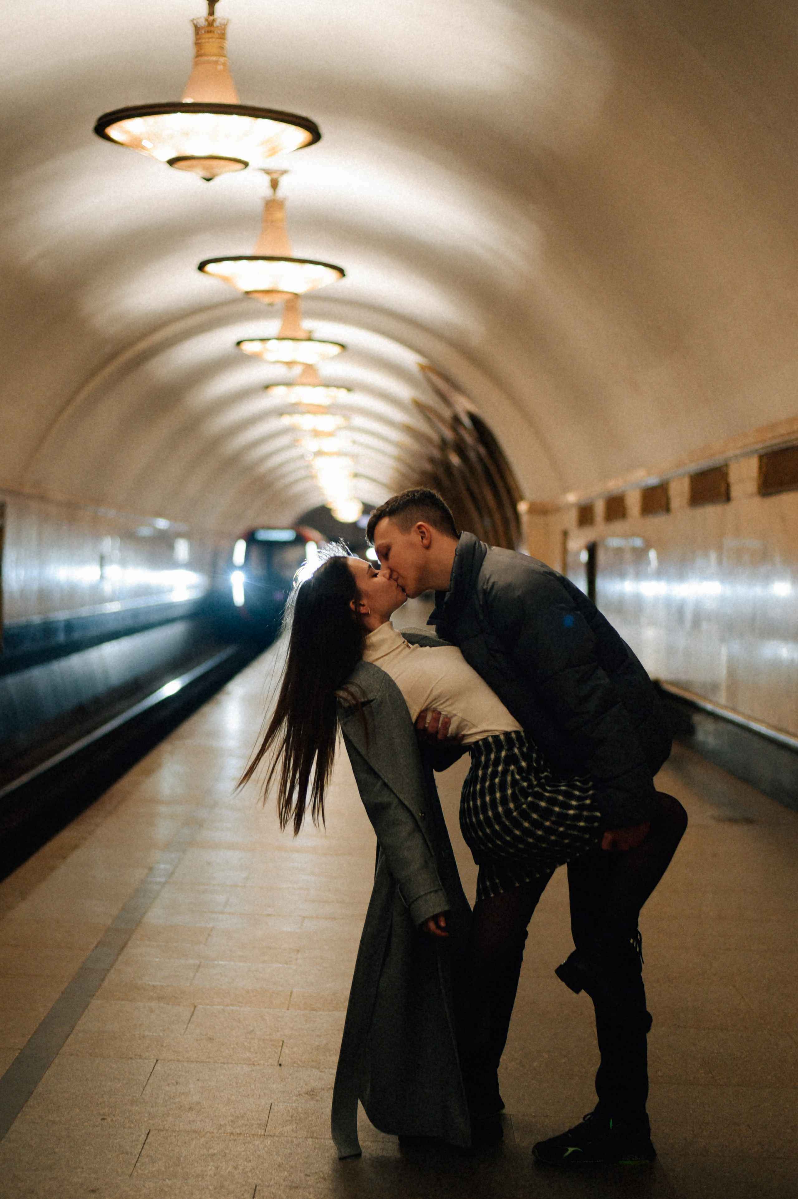 Пустое метро. Фотограф Лола Волна, город Москва