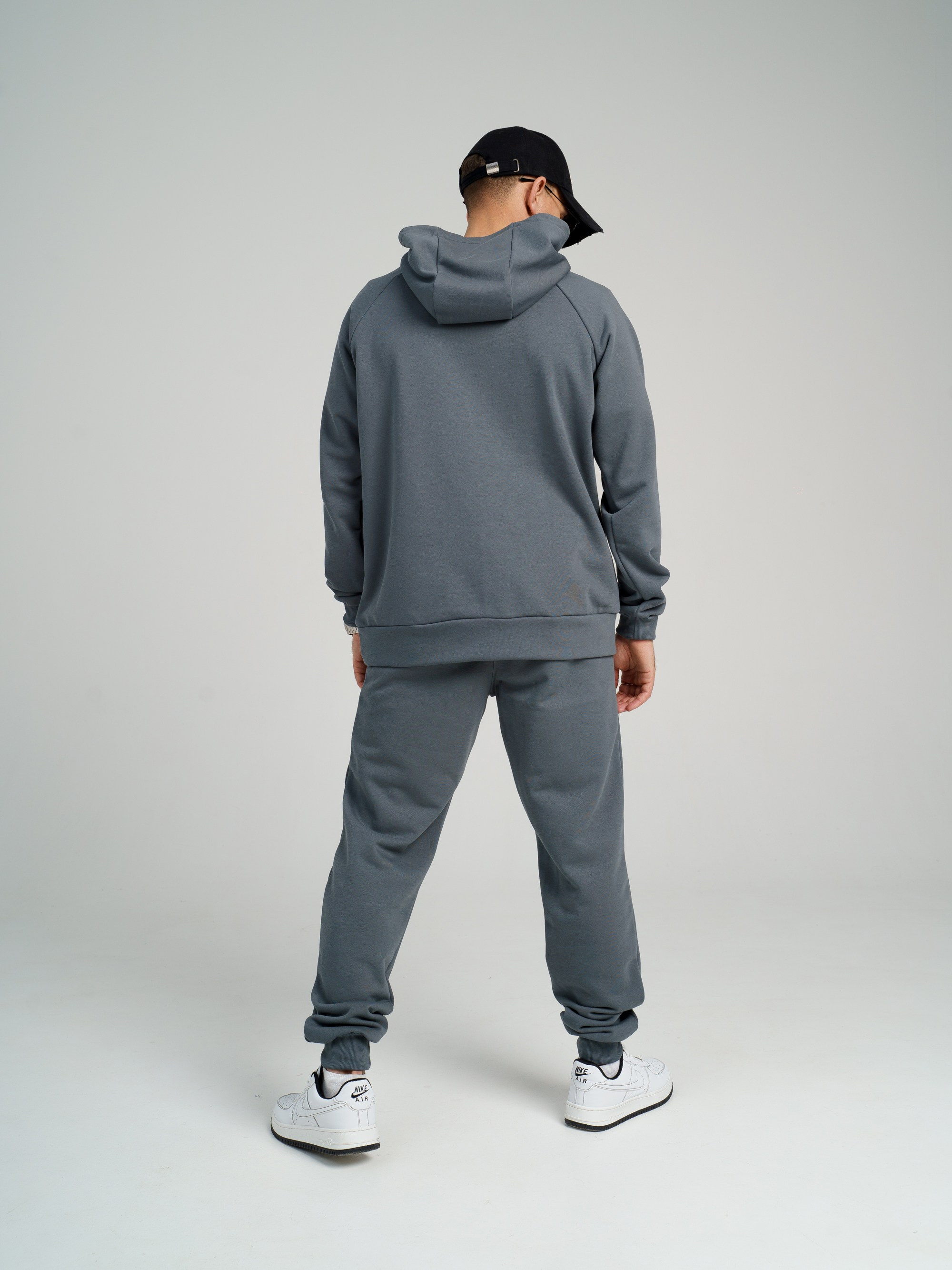 Мужская одежда (для озон). Иван Упоров — фотограф, рилсмейкер чебоксары