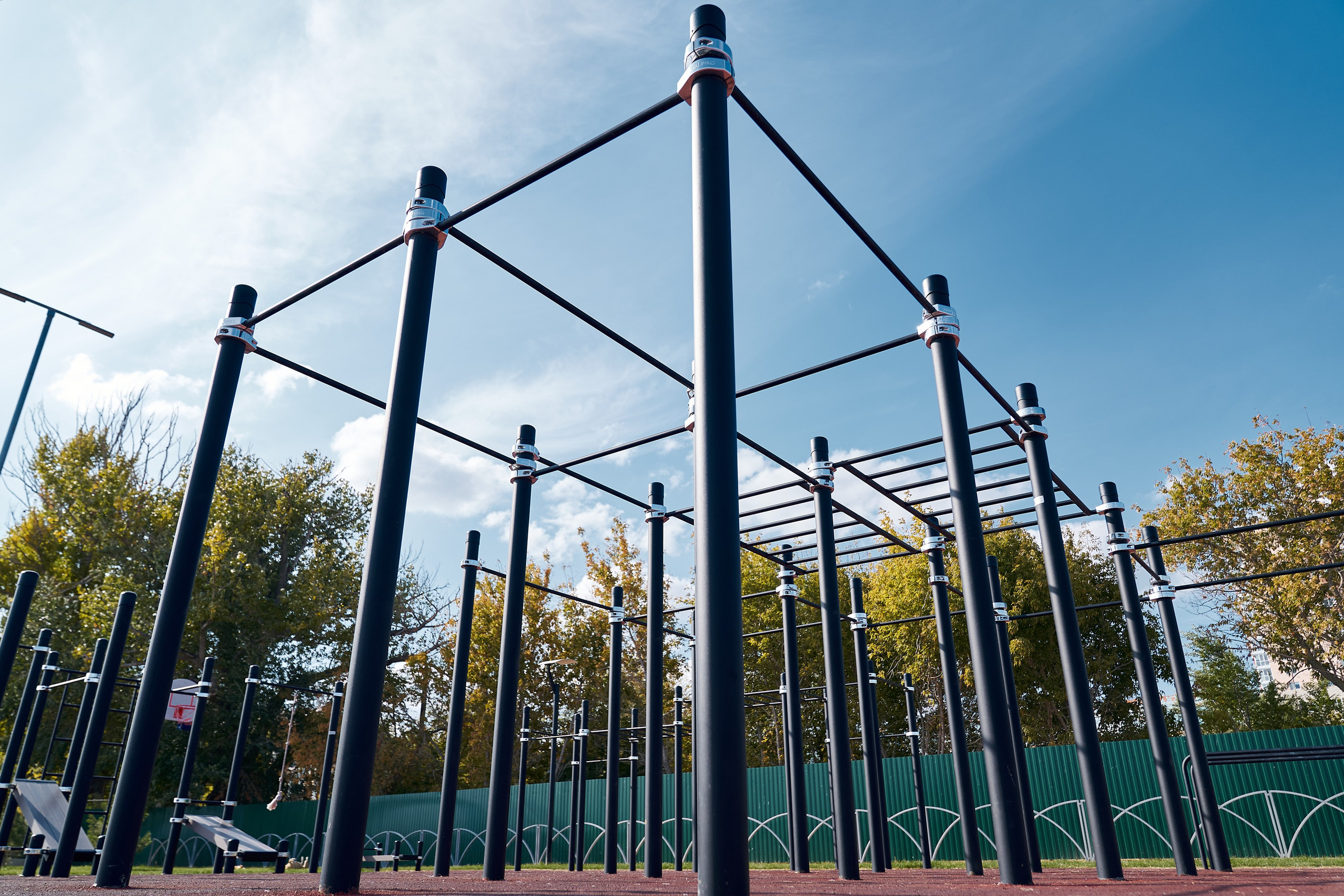 Спортивная площадка KENGURU PRO. Фотограф Никита Барановский